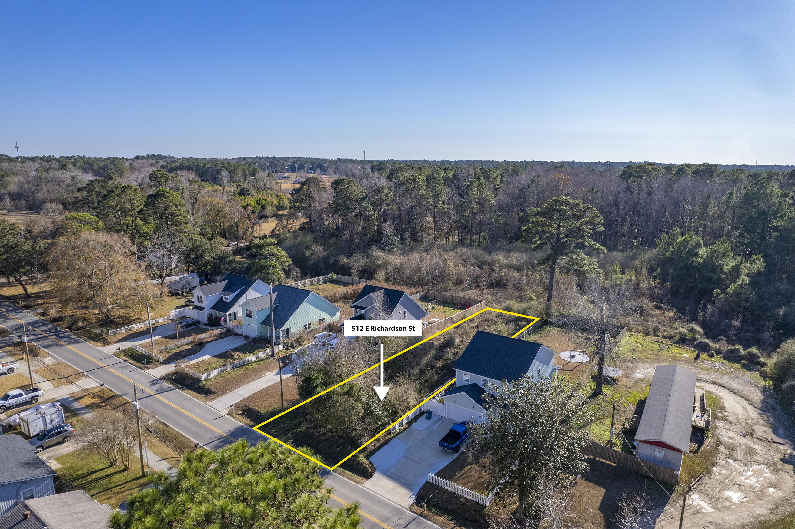 512 E Richardson Avenue