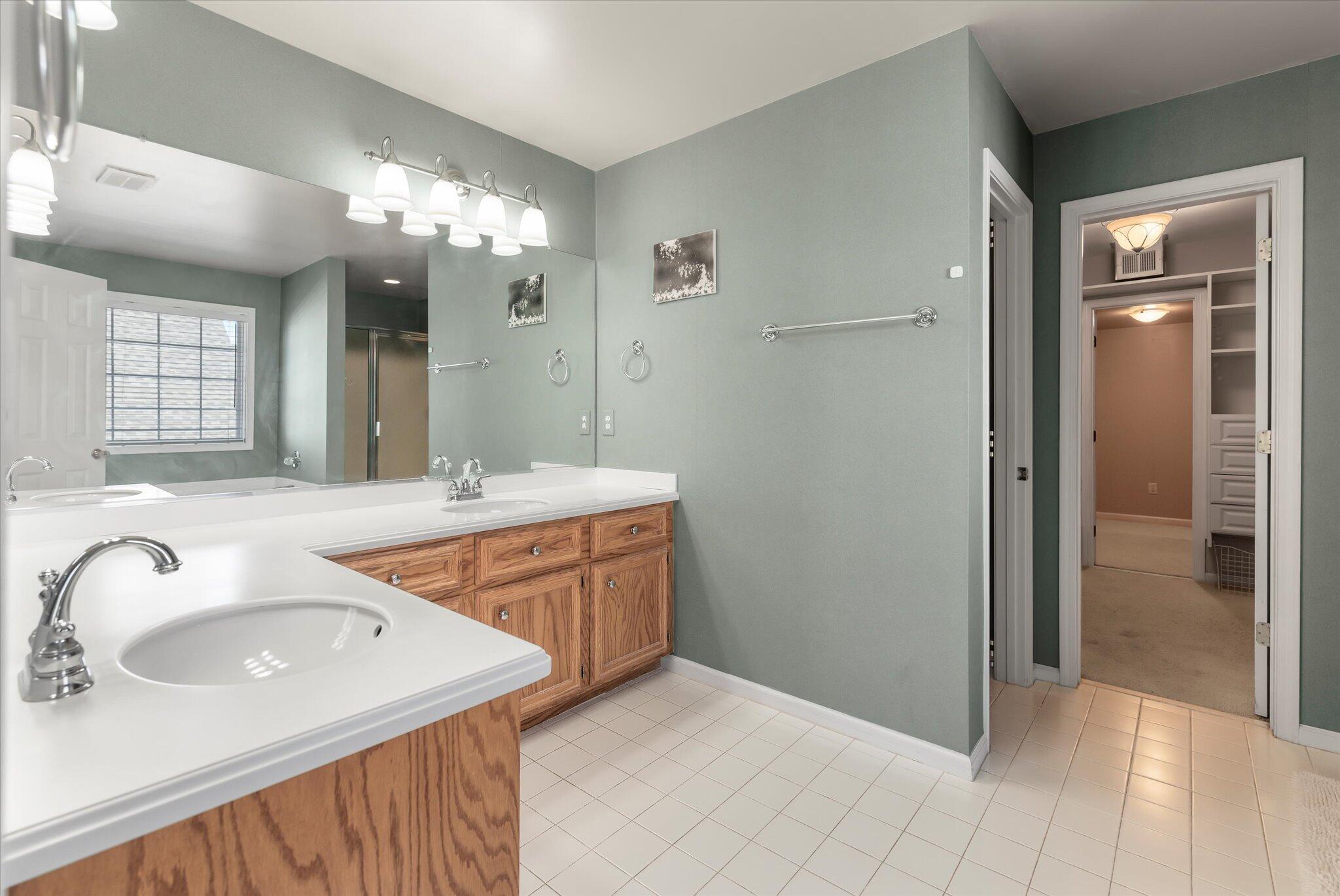 8732 Evangeline Drive