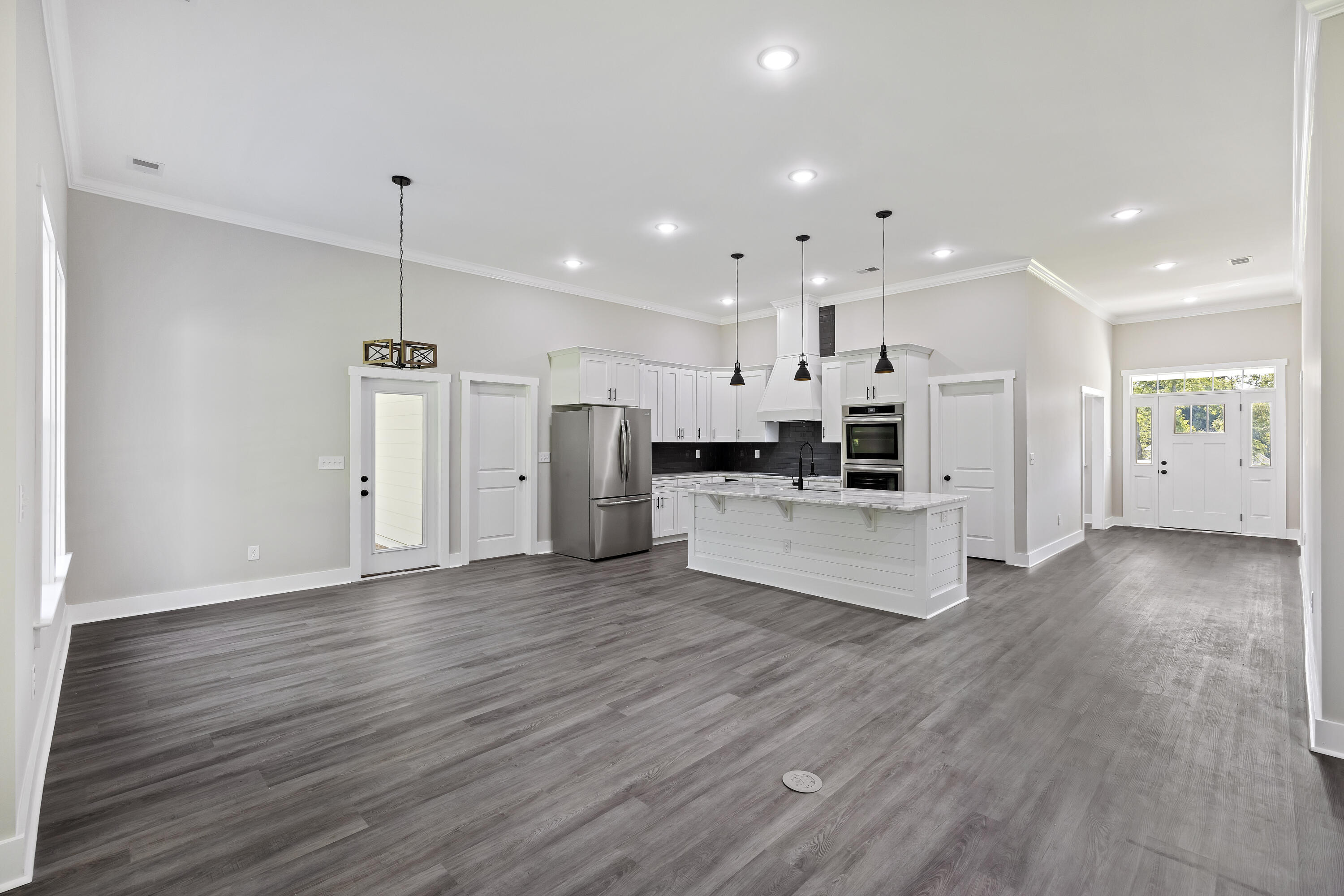 621 Plantation Drive, Santee