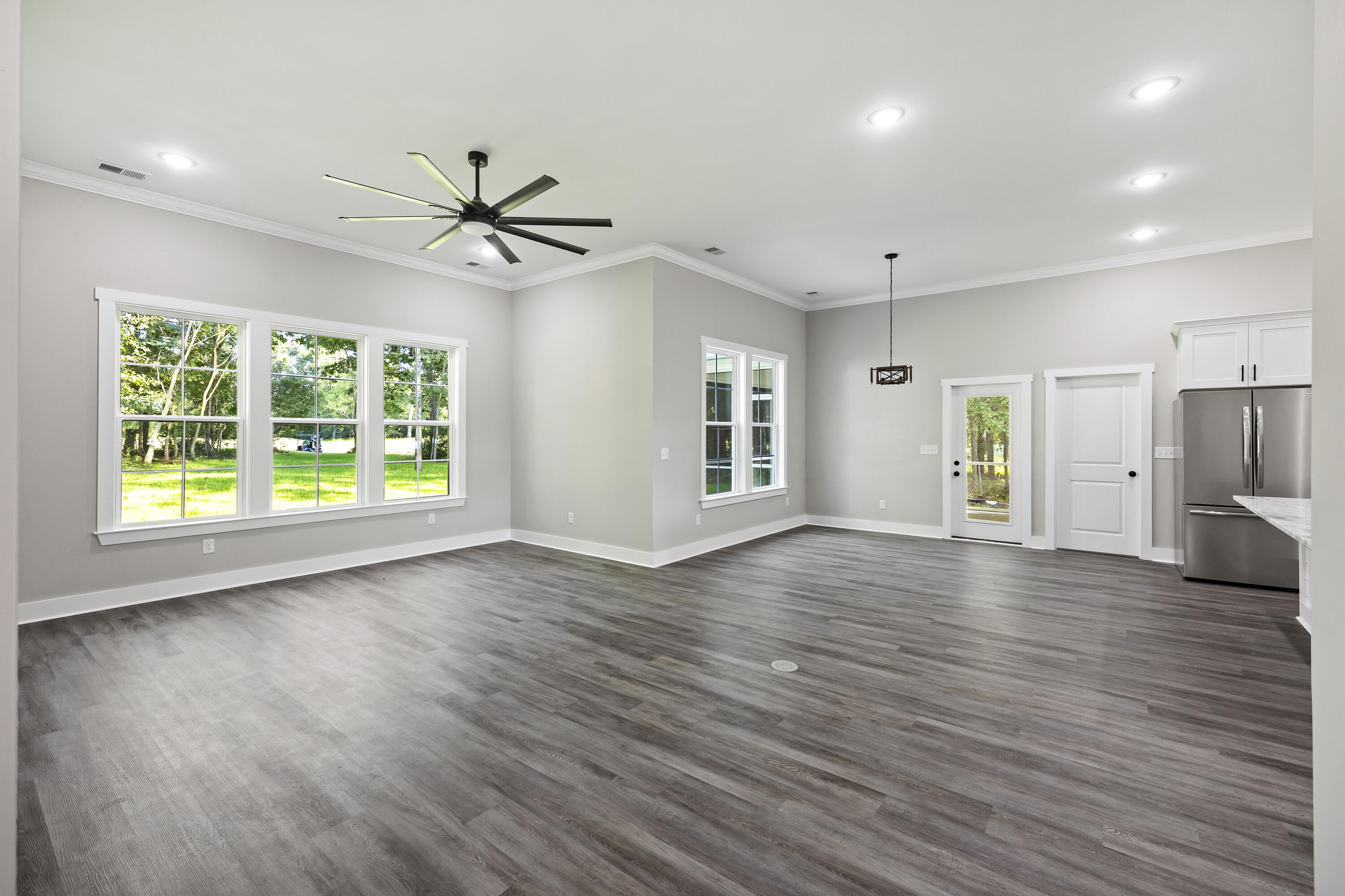 621 Plantation Drive, Santee