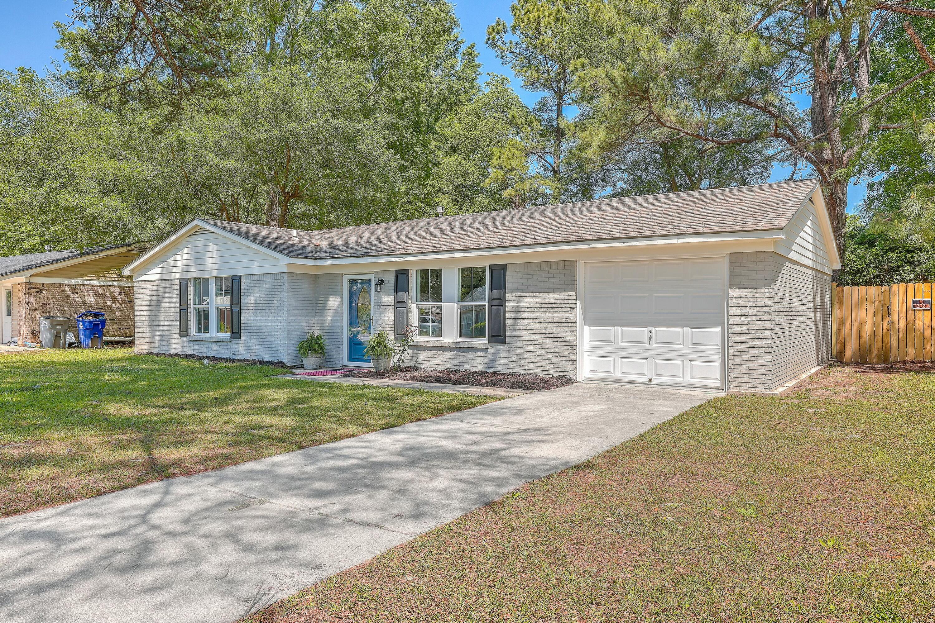 3264 Stonehaven Drive