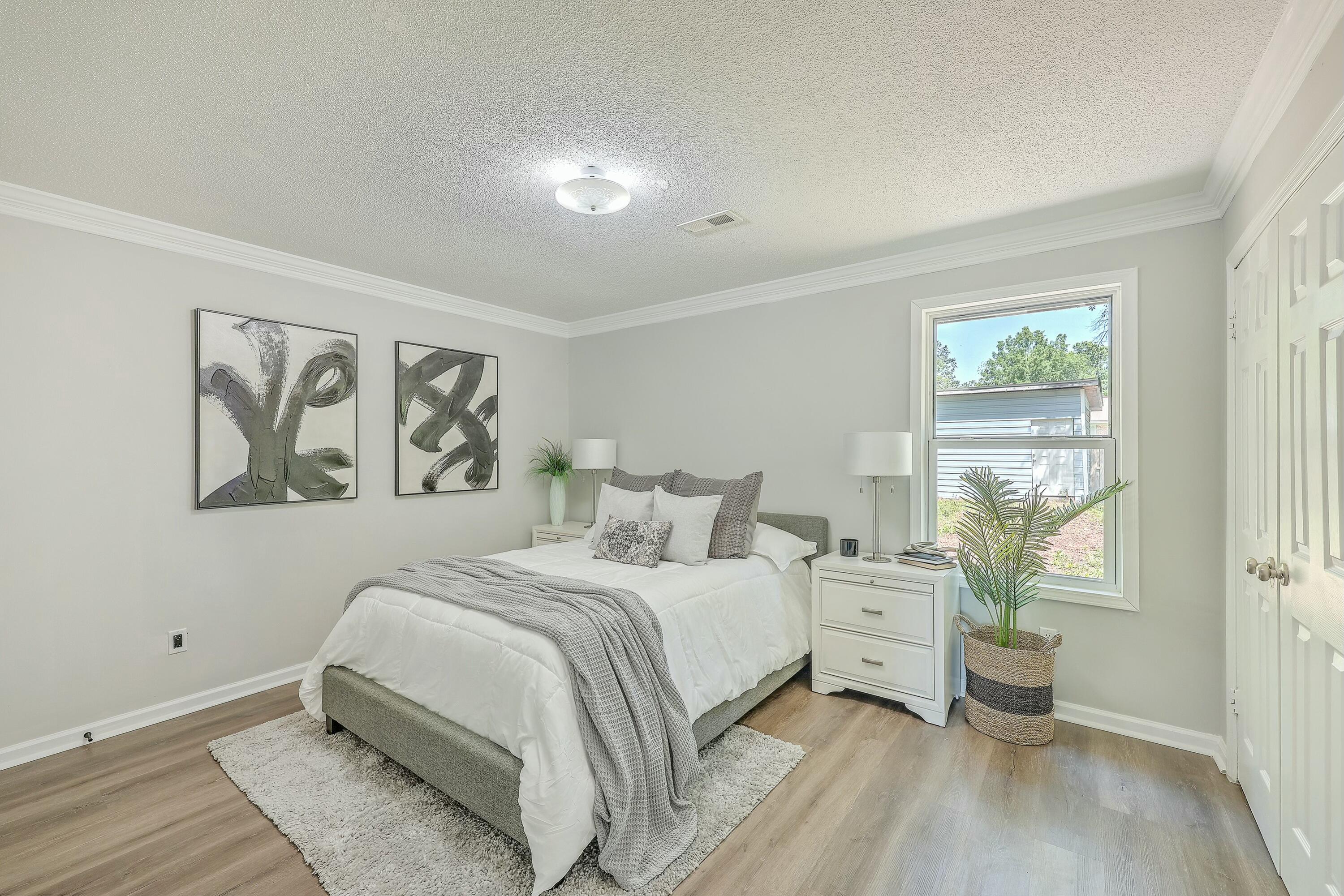 3264 Stonehaven Drive