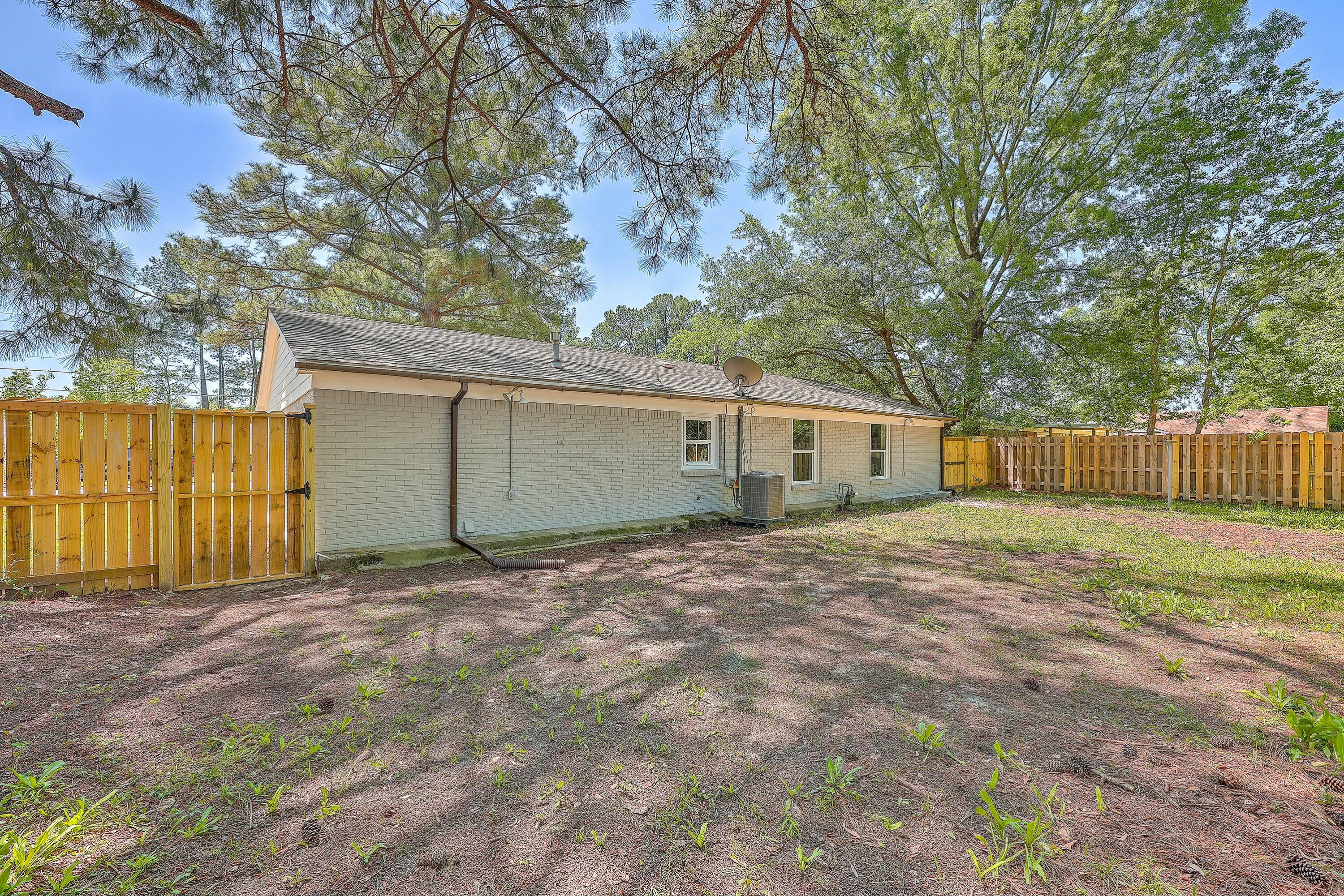 3264 Stonehaven Drive