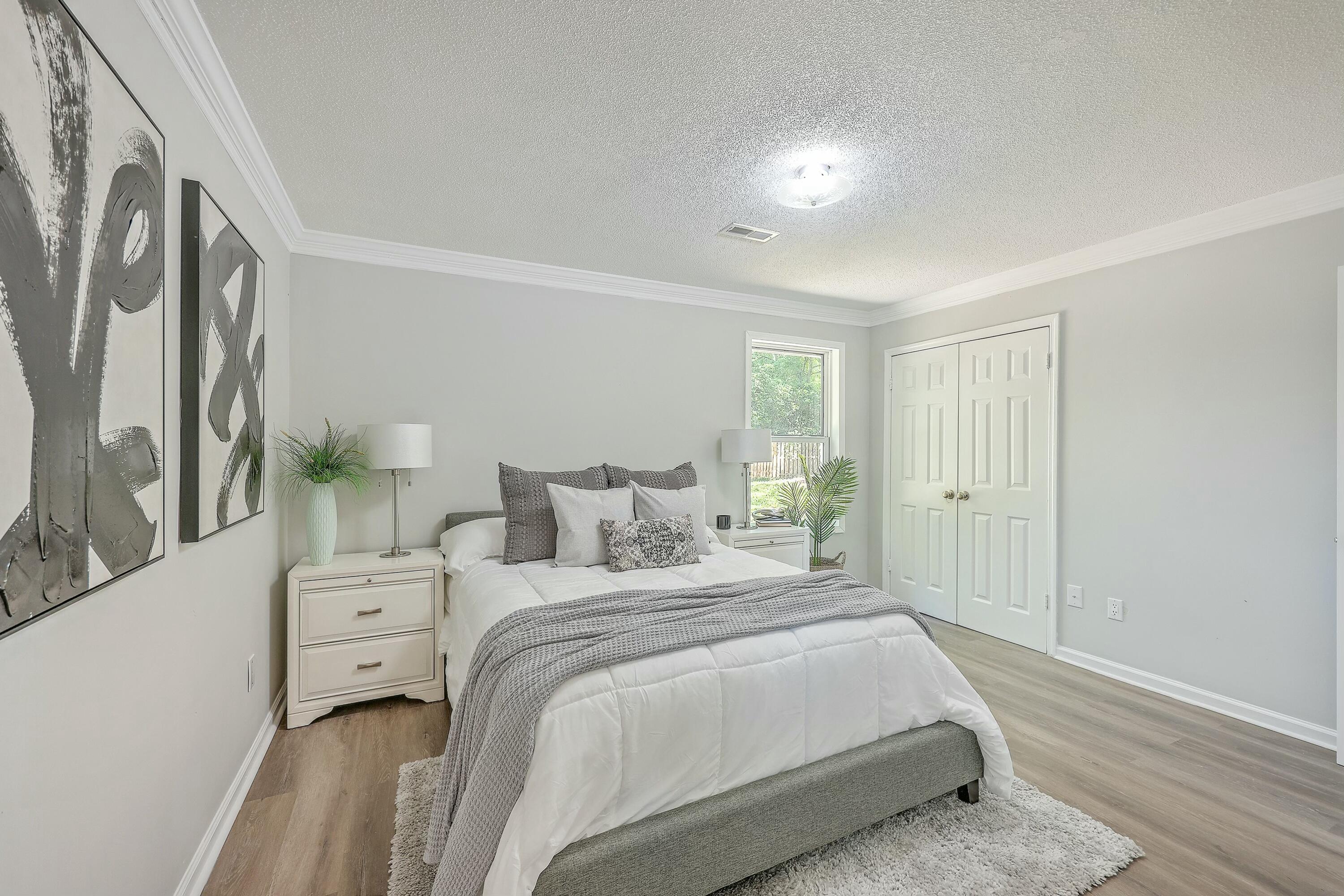 3264 Stonehaven Drive