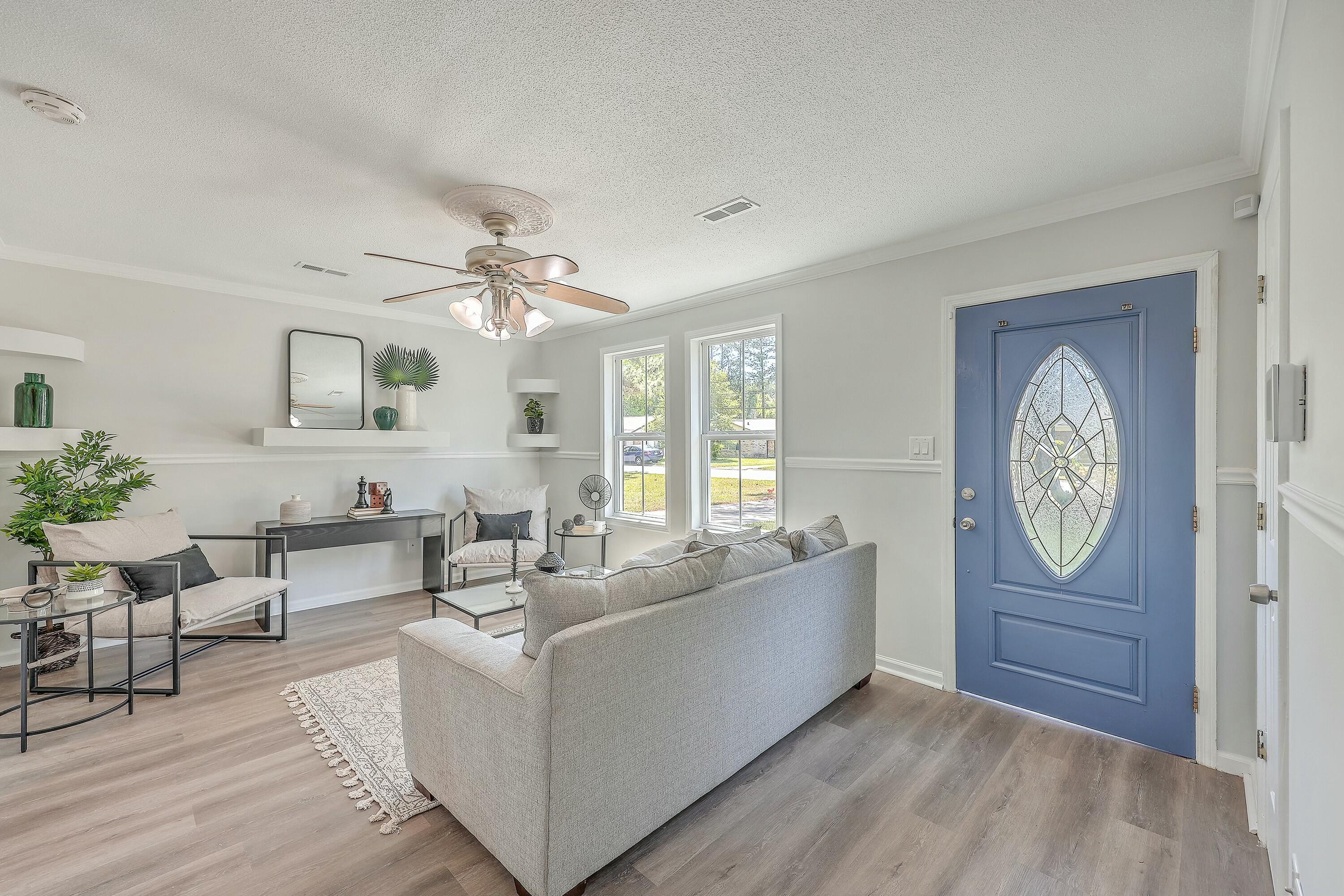 3264 Stonehaven Drive