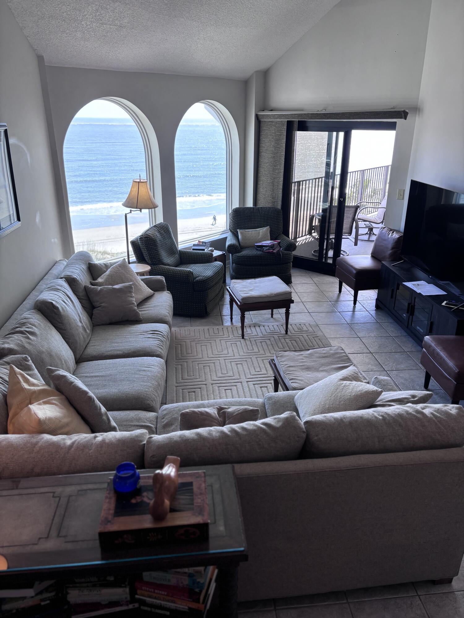 517 Seascape (1 Share Of 13 )
