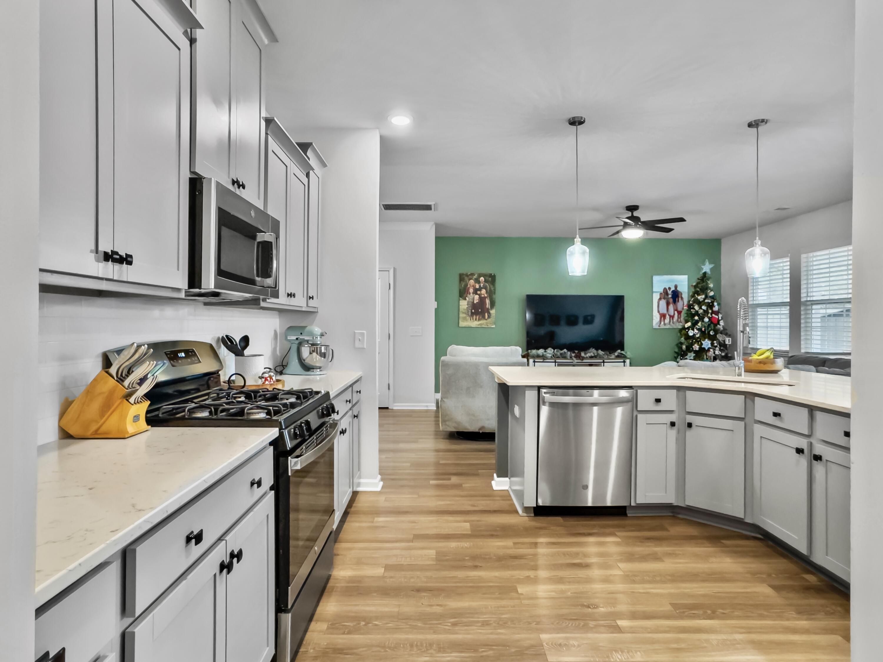 1011 Mossy Rock Drive