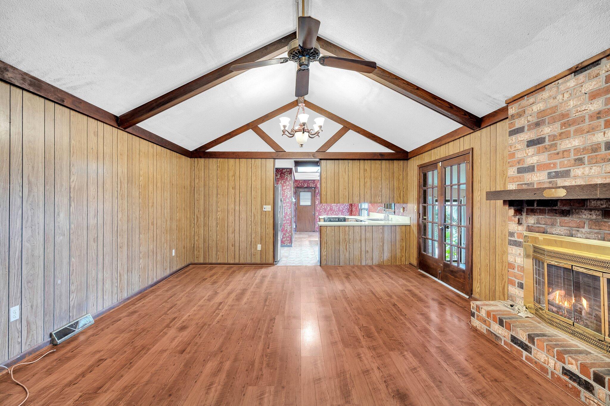 4344 Bream Road
