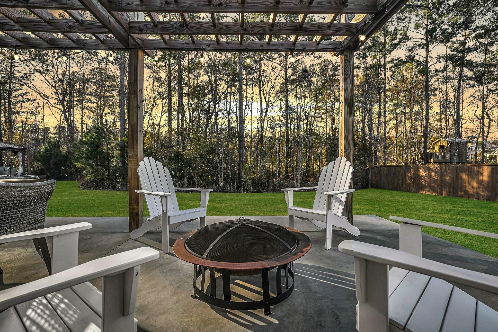 1274 Wading Point Boulevard