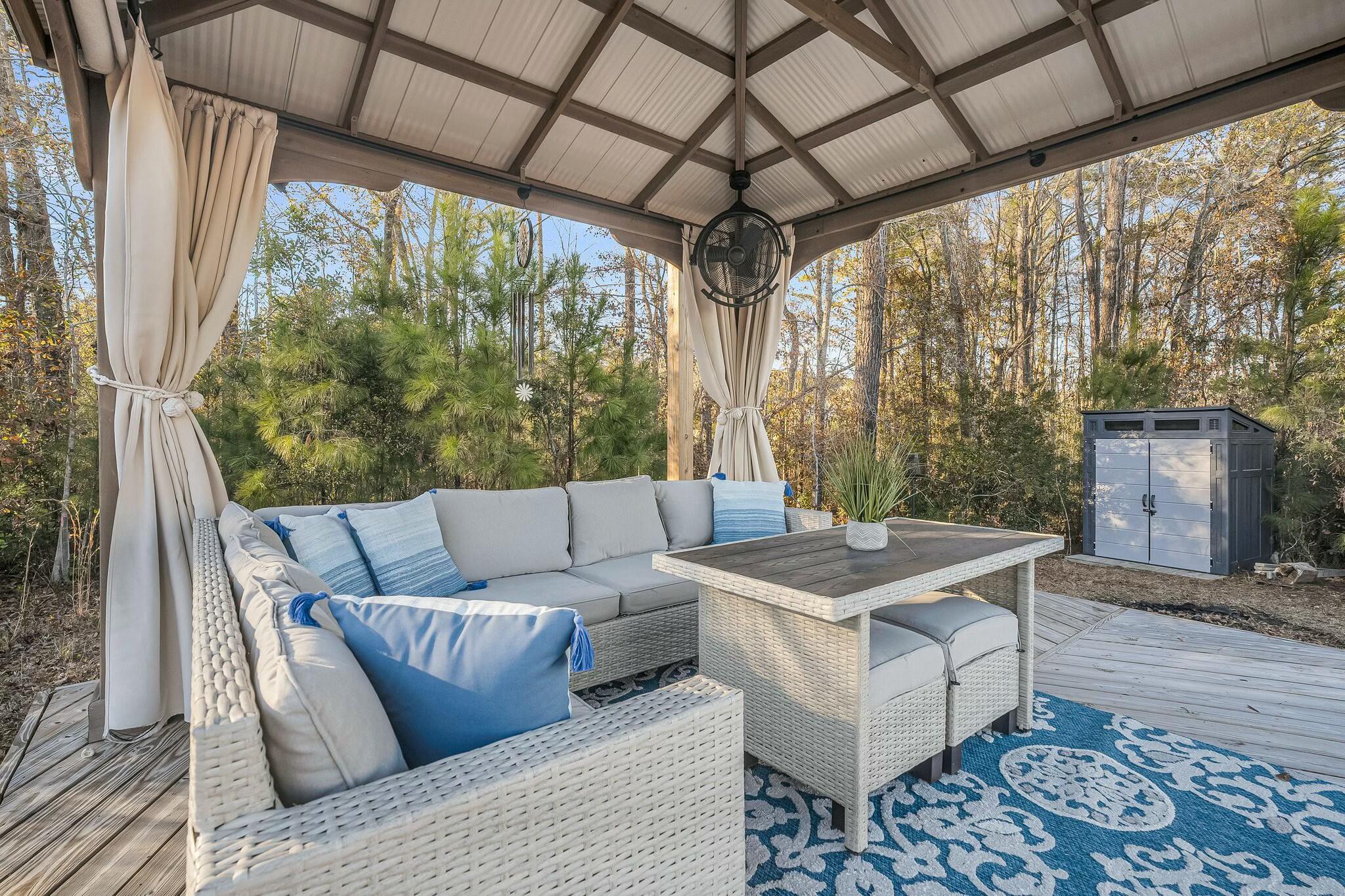 1274 Wading Point Boulevard