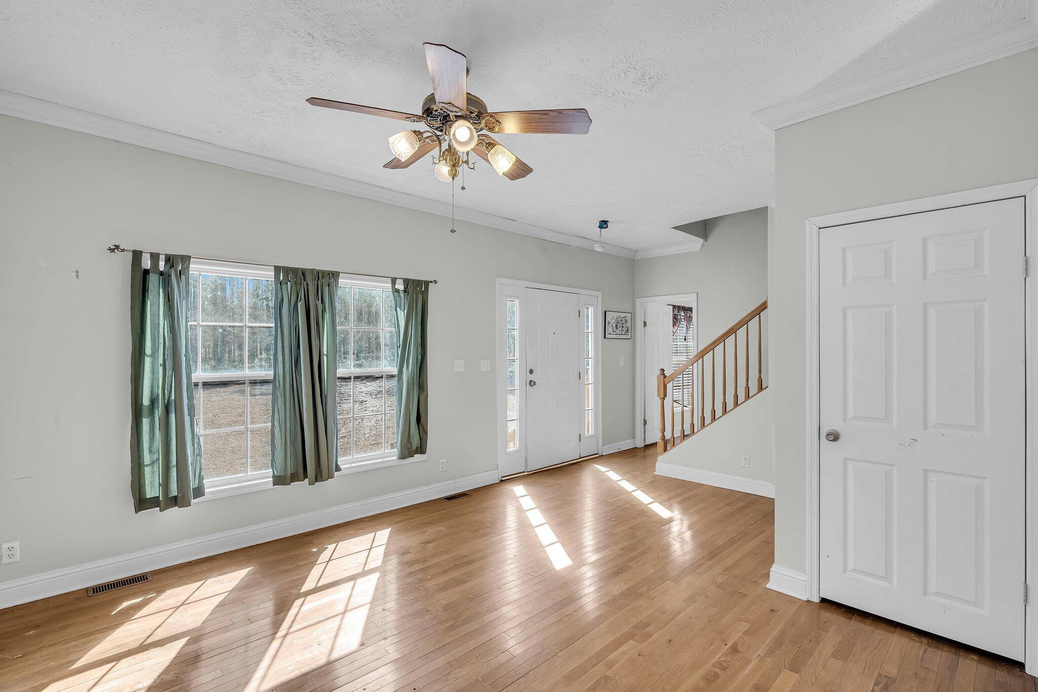 8978 Victor Lincoln Road, McClellanville