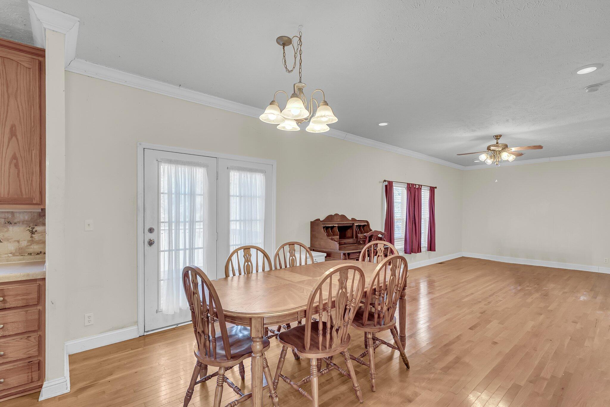 8978 Victor Lincoln Road, McClellanville
