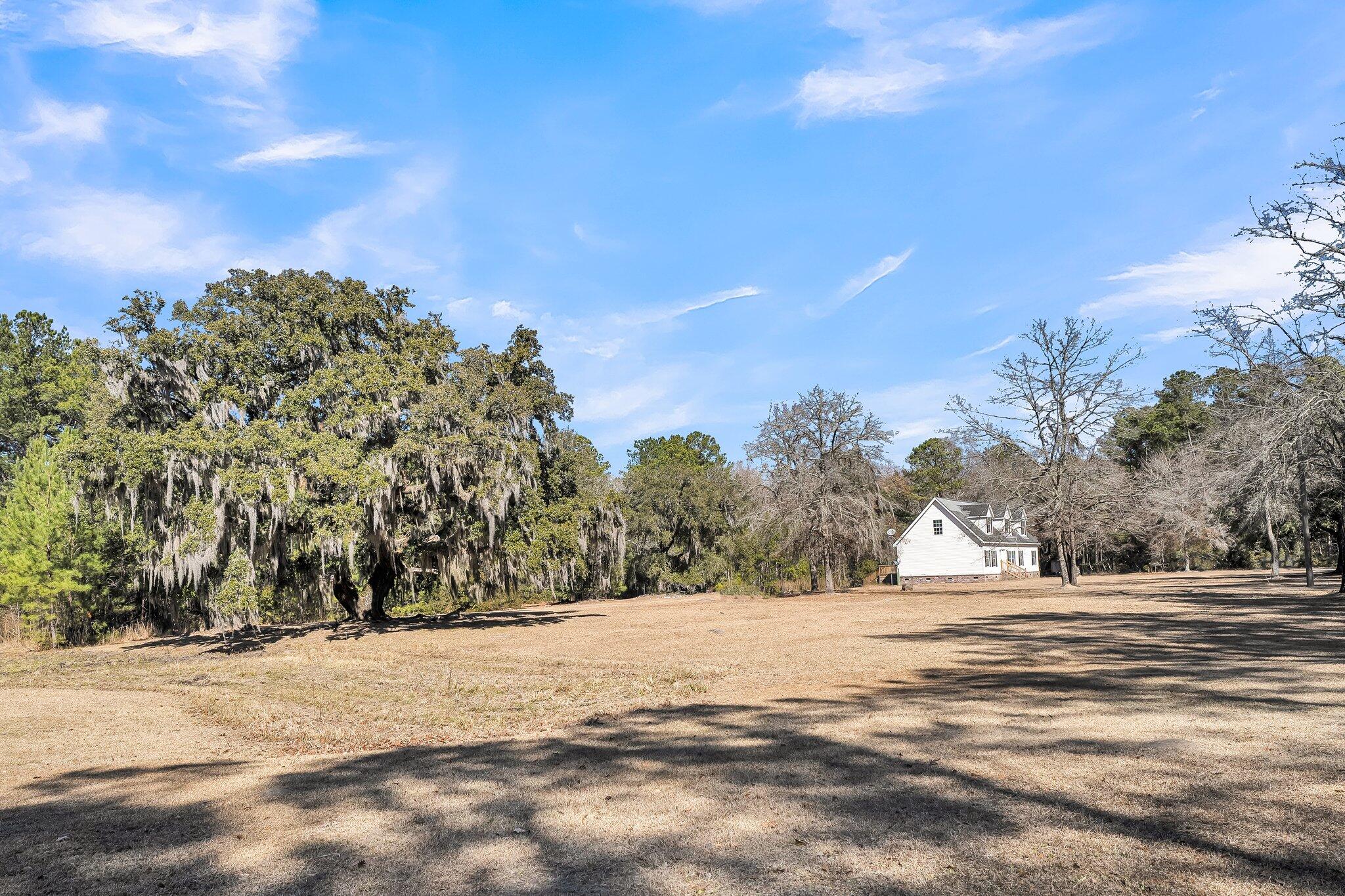 8978 Victor Lincoln Road, McClellanville