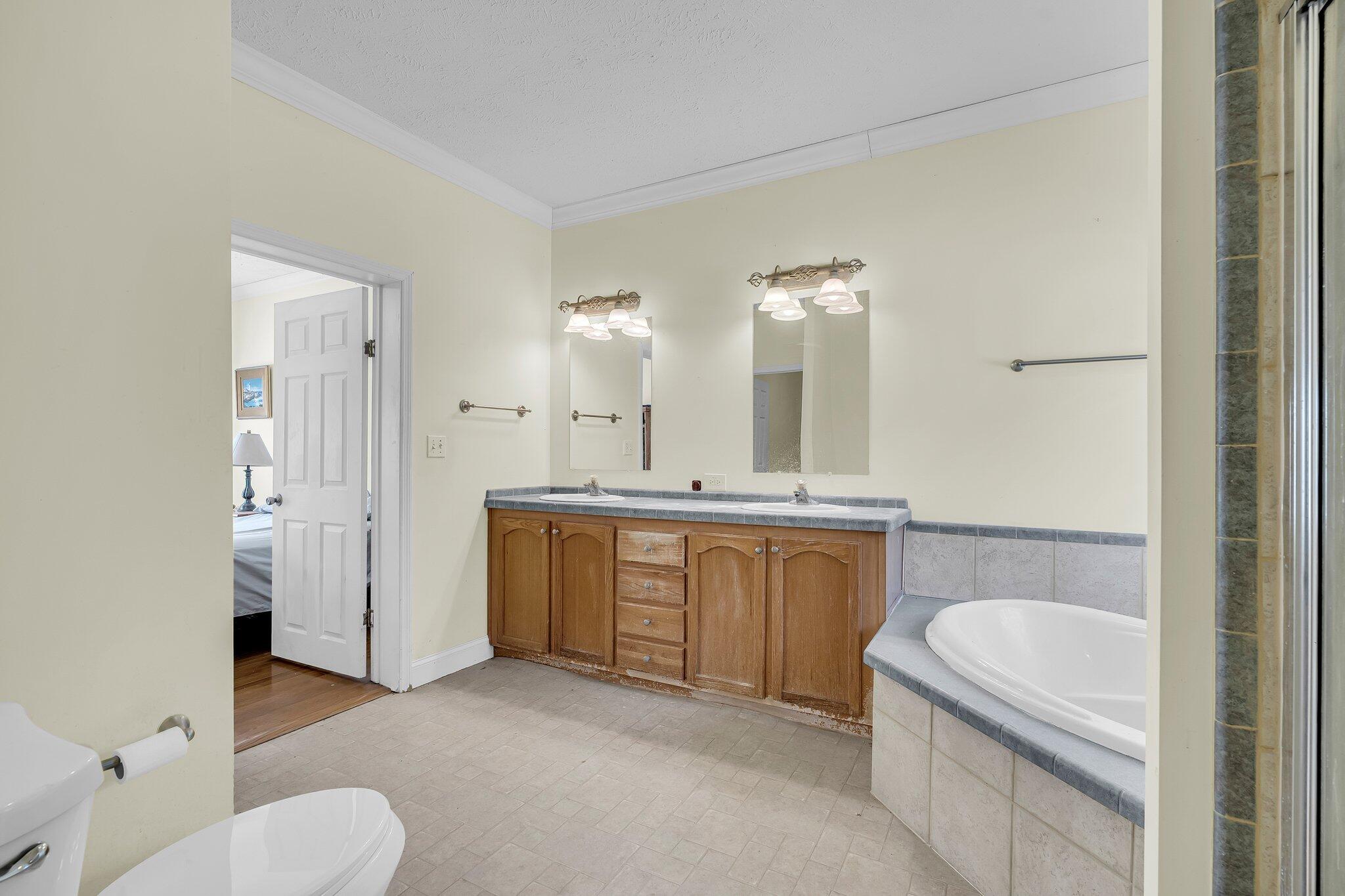8978 Victor Lincoln Road, McClellanville