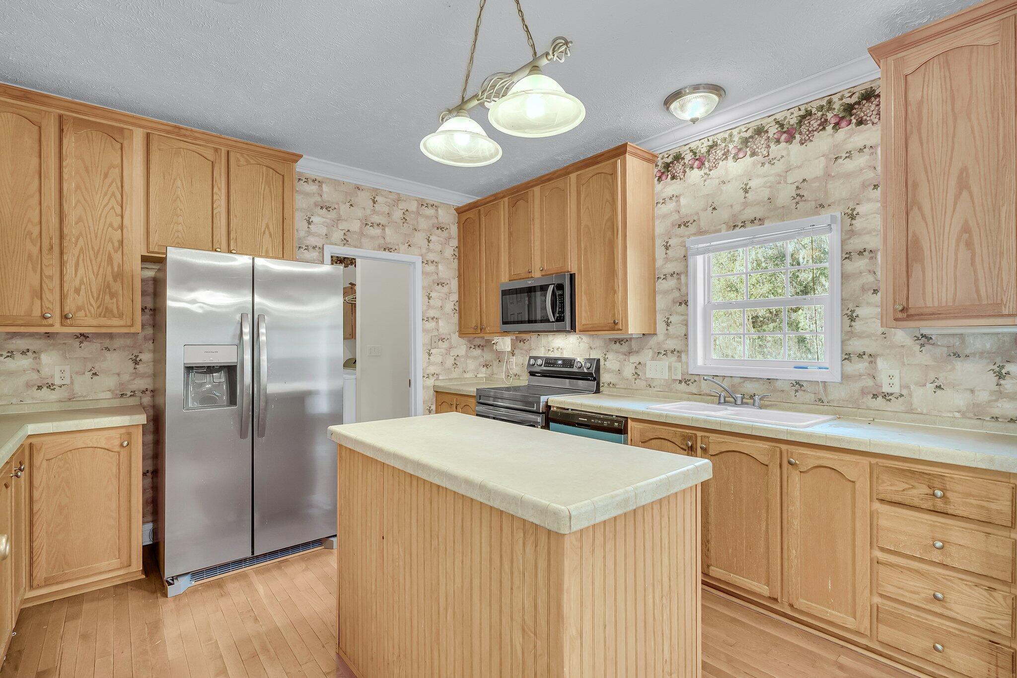 8978 Victor Lincoln Road, McClellanville