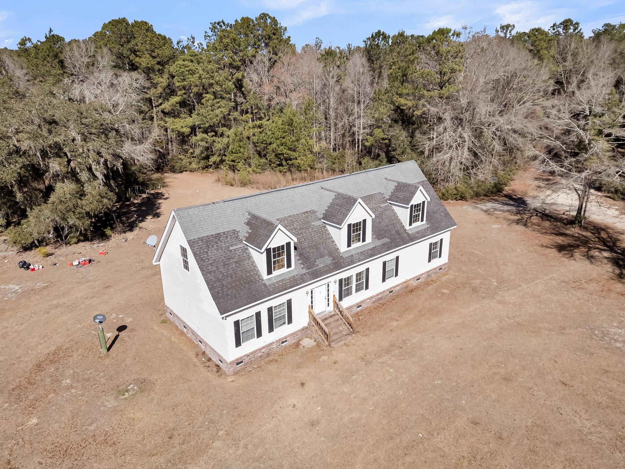 8978 Victor Lincoln Road, McClellanville