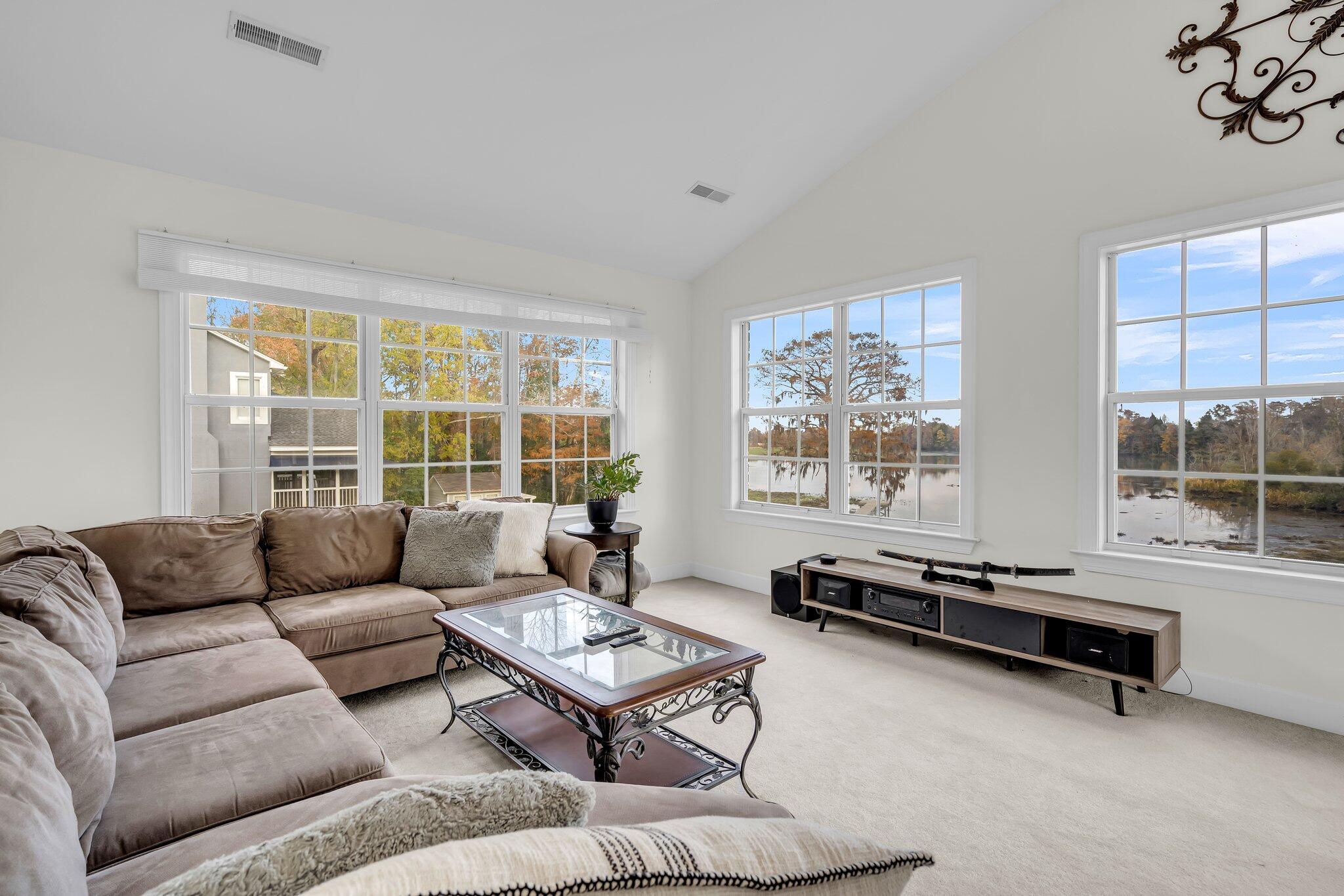 1106 Mccrae Drive