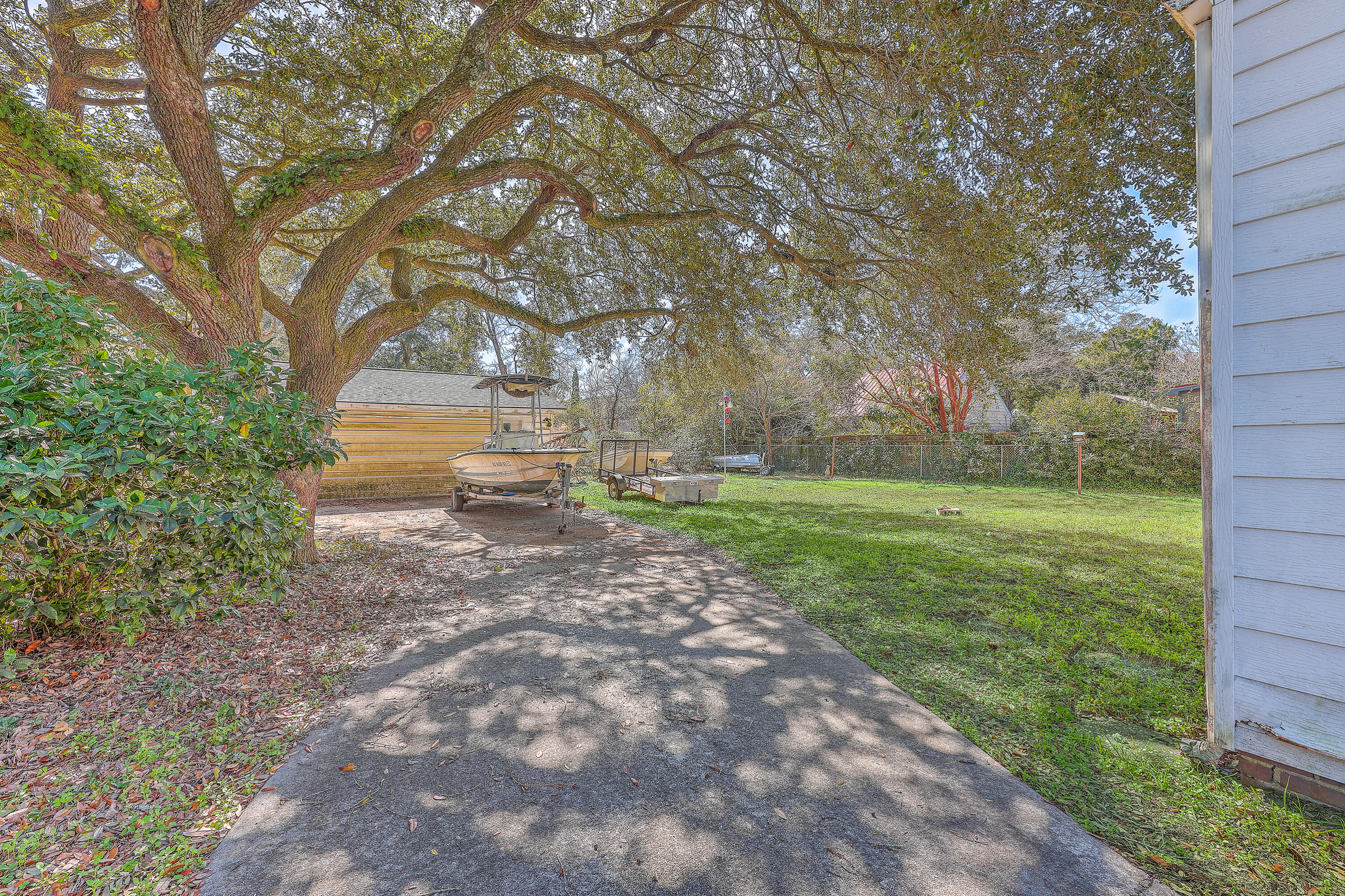 2181 Edisto Avenue