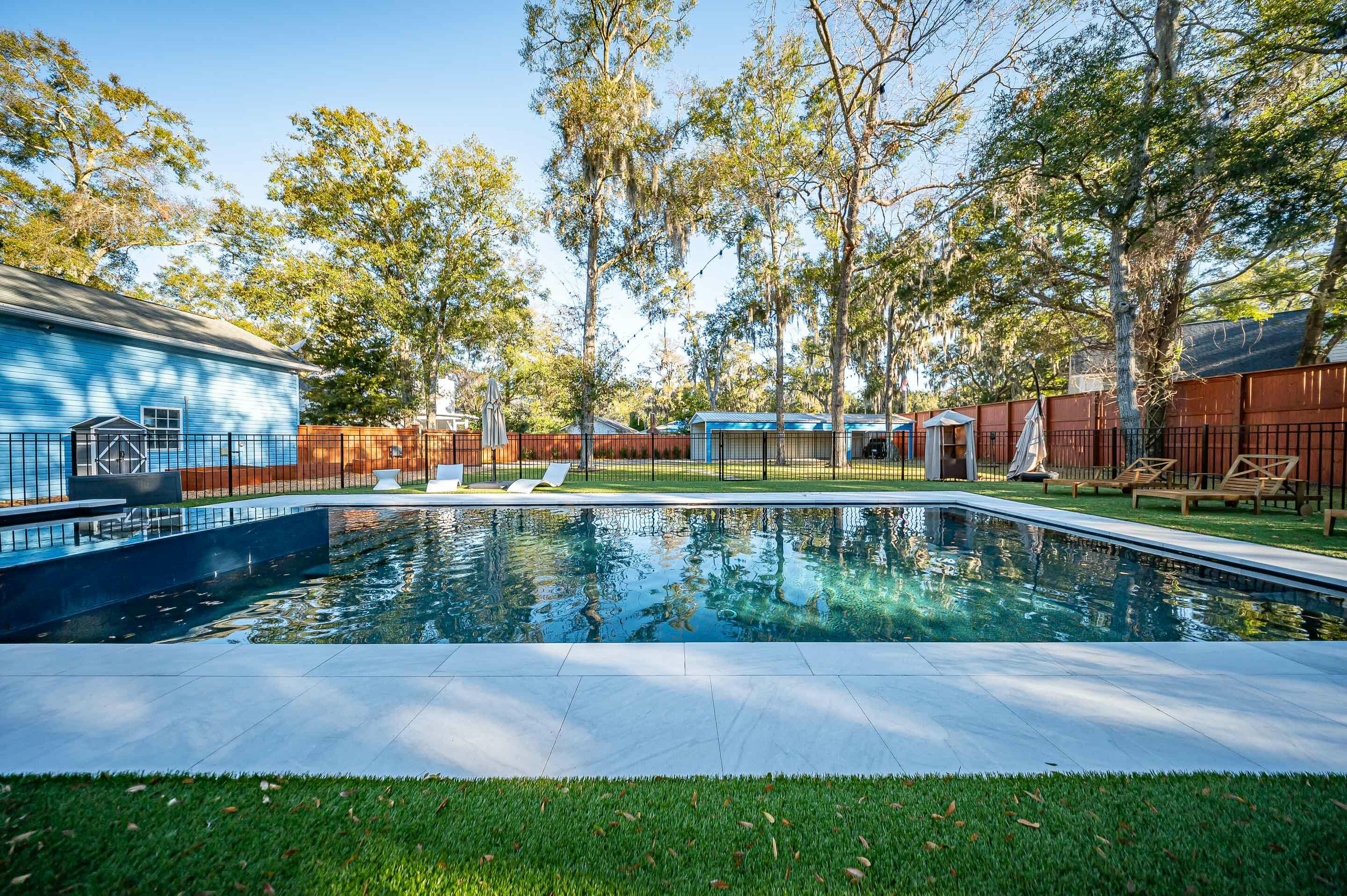 676 Sterling Drive