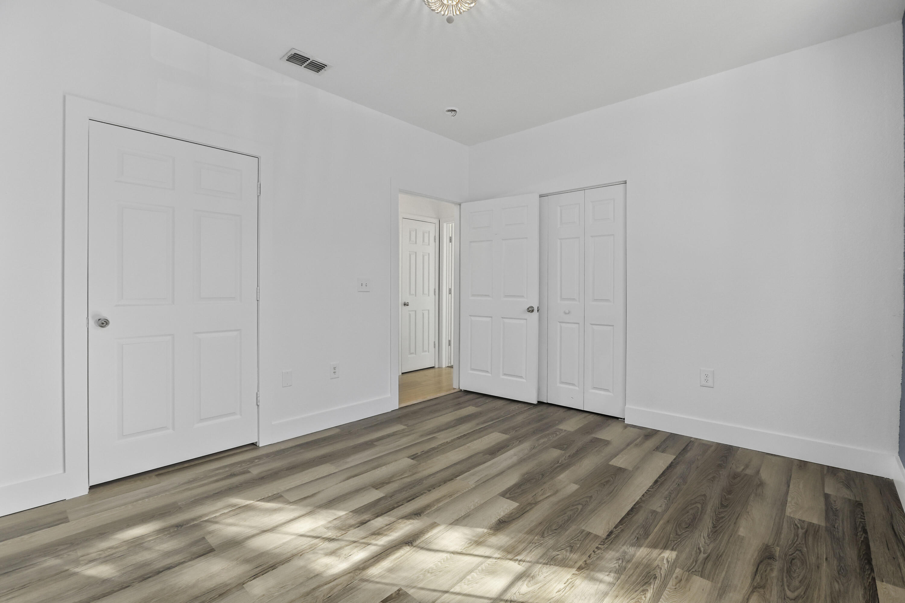 60 Fenwick Hall Alley # 622