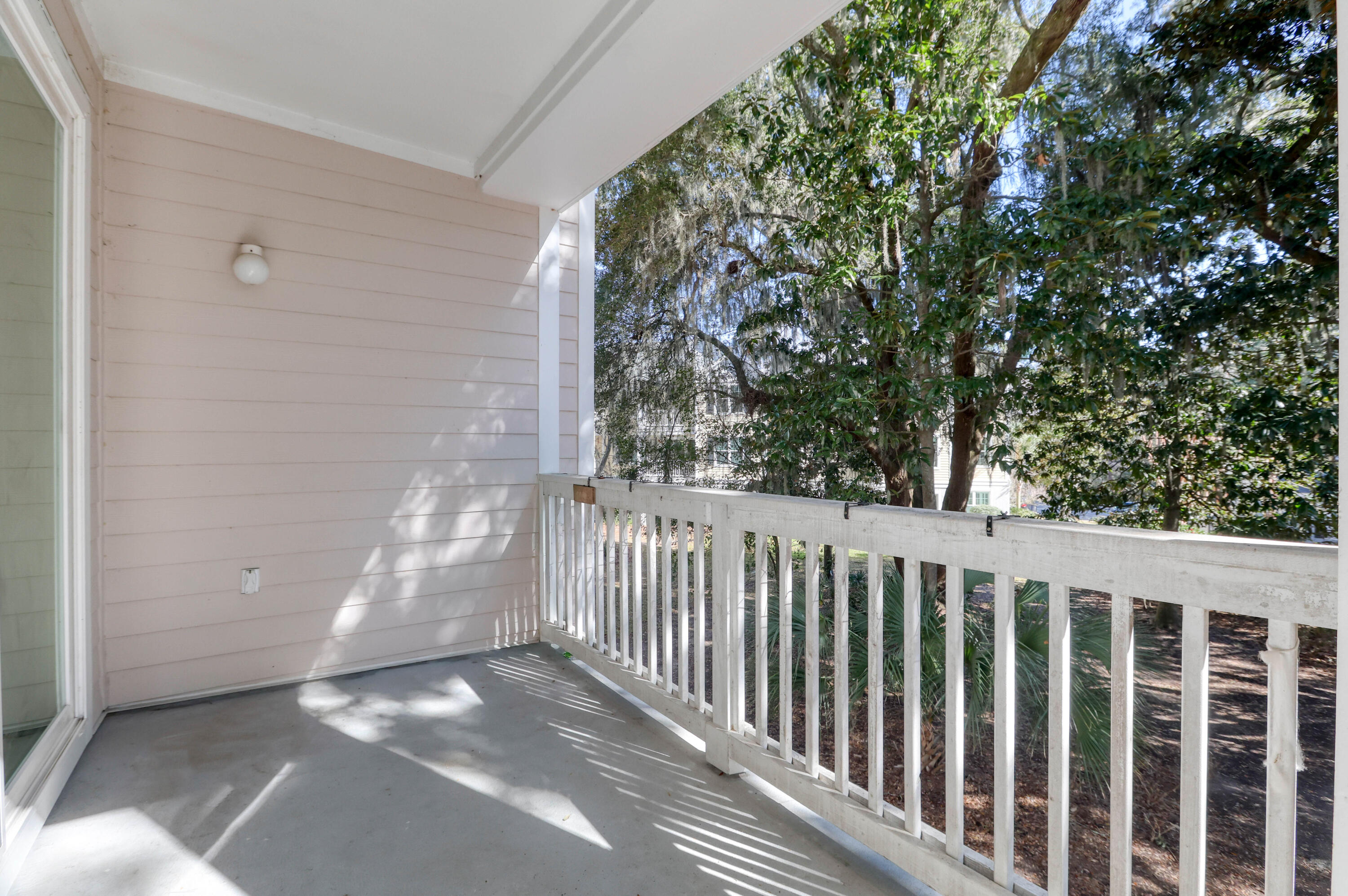 60 Fenwick Hall Alley # 622