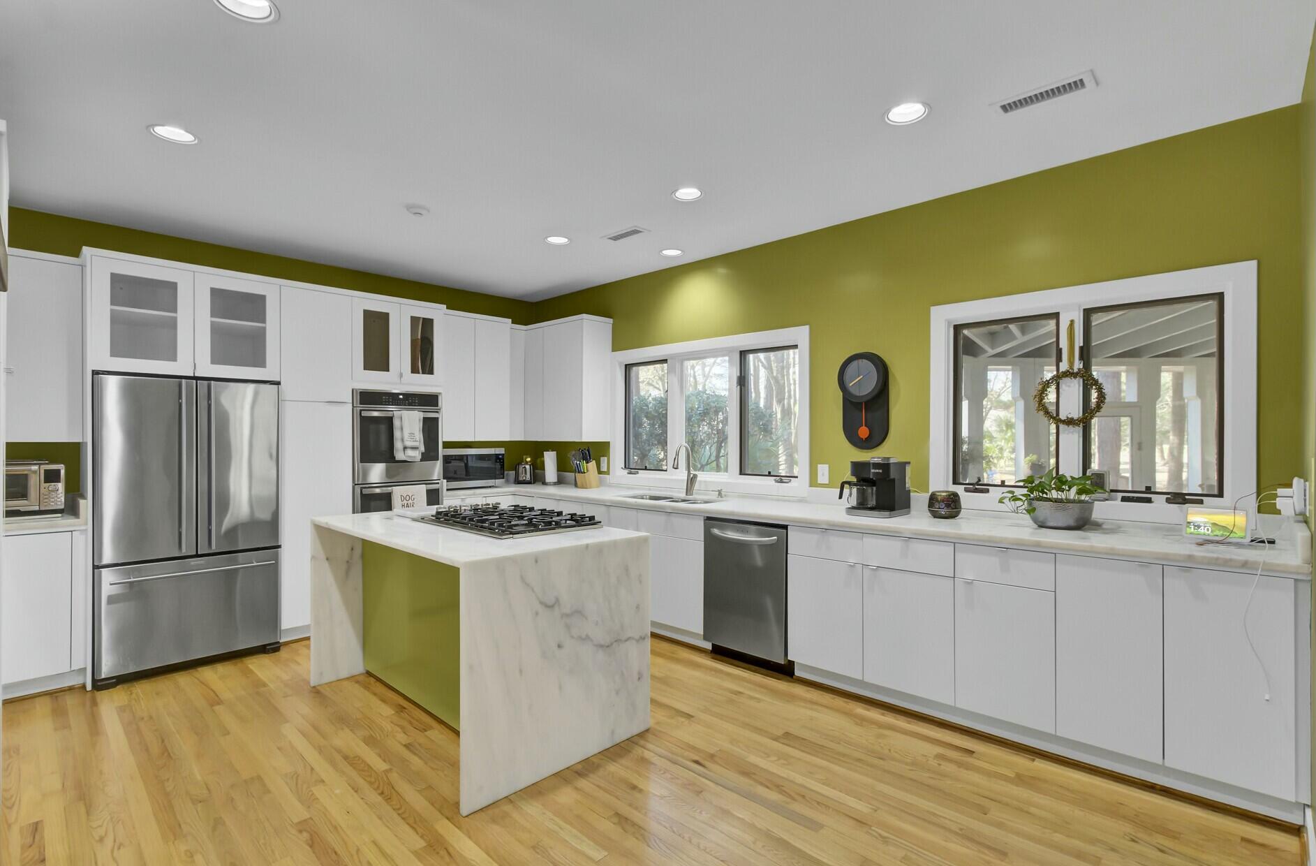 3334 Cottonfield Drive