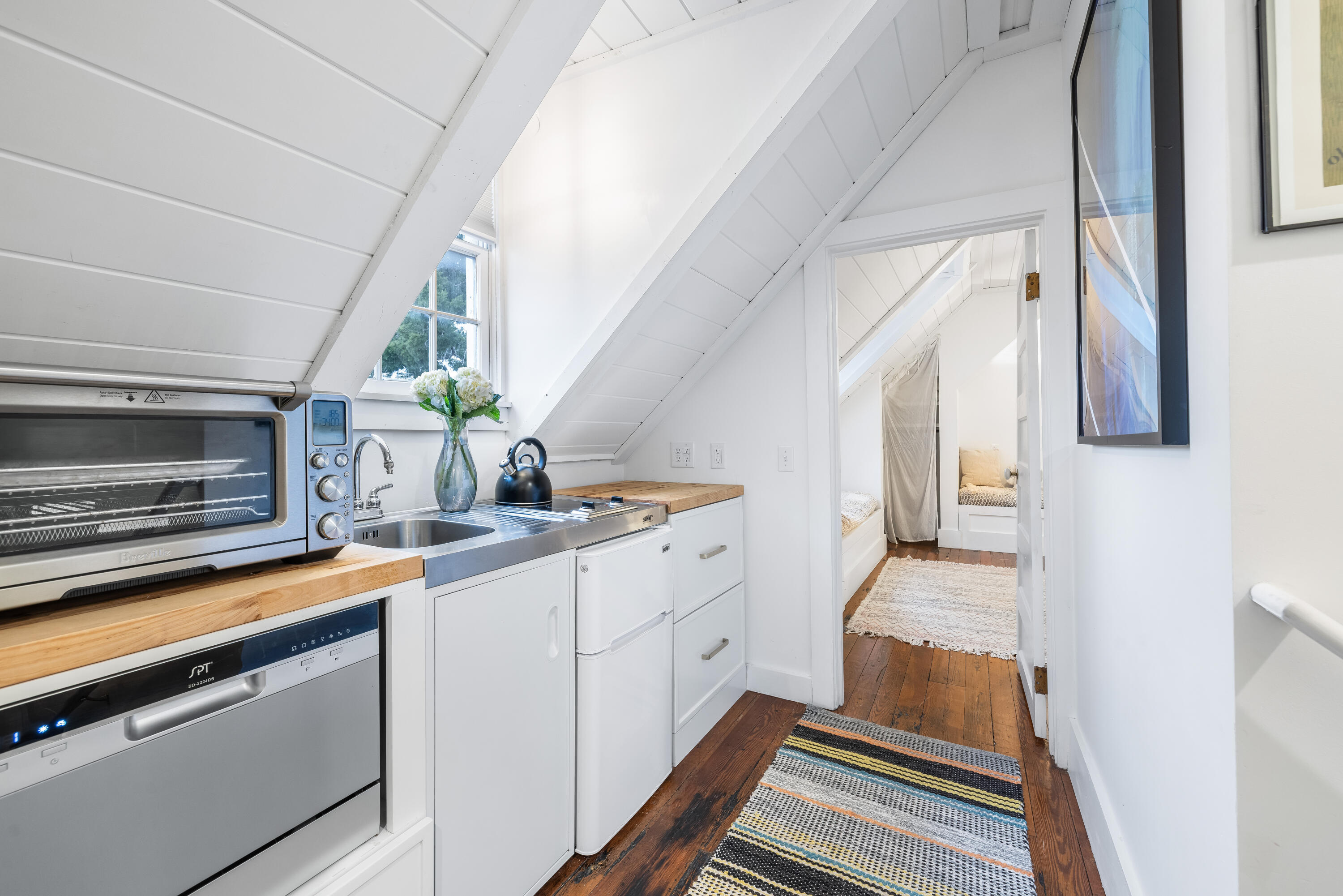 1 Percy Street # C Unit: A,B,C