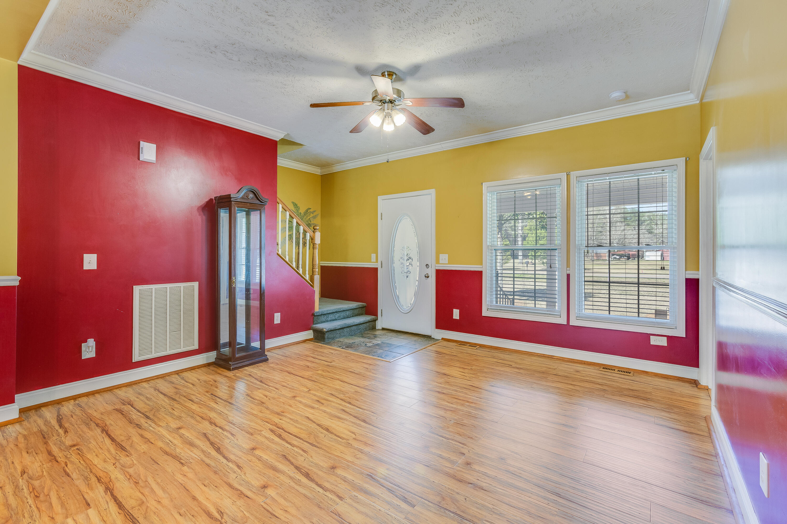 1677 French Santee Road, Jamestown