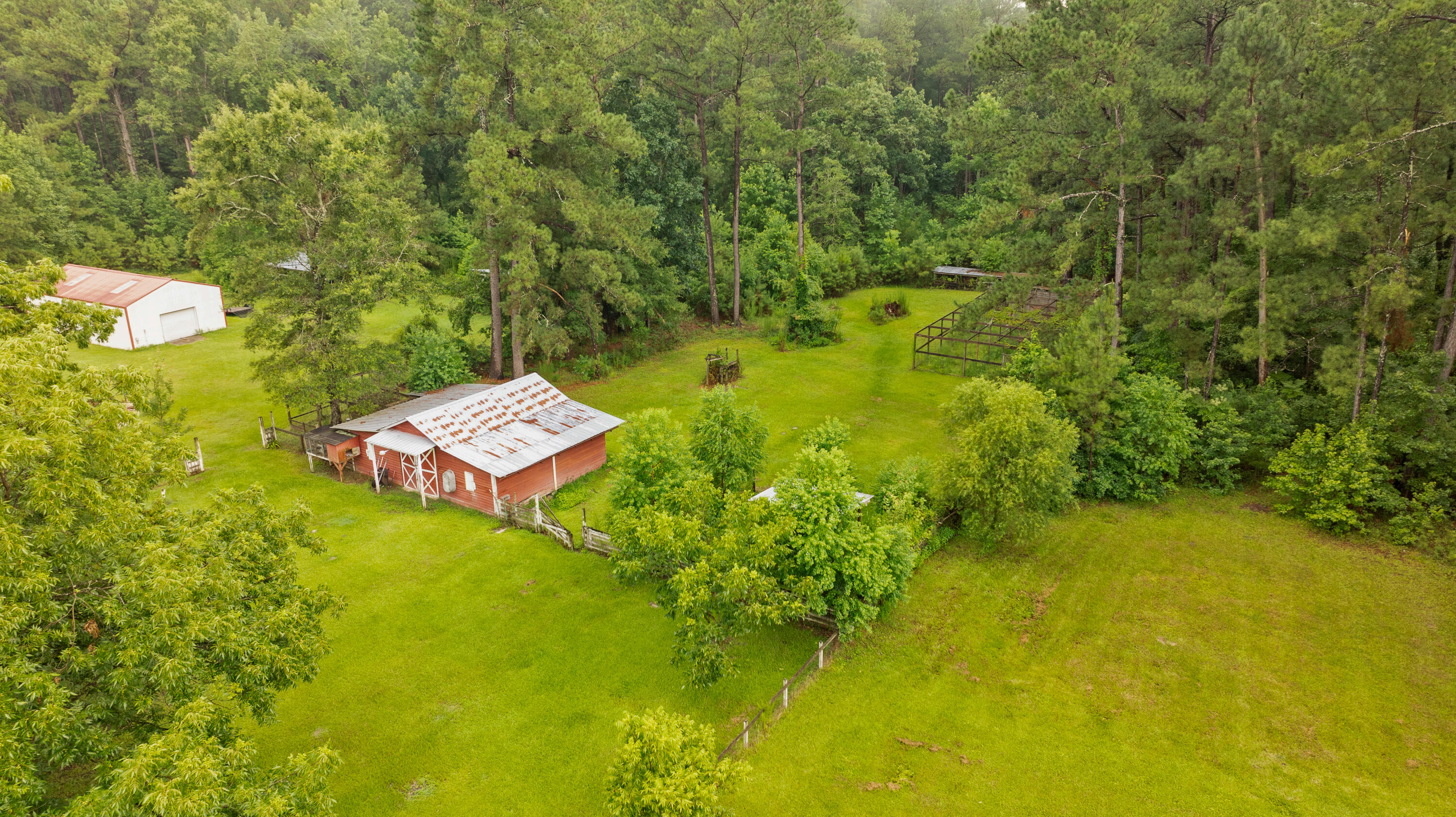 1677 French Santee Road, Jamestown
