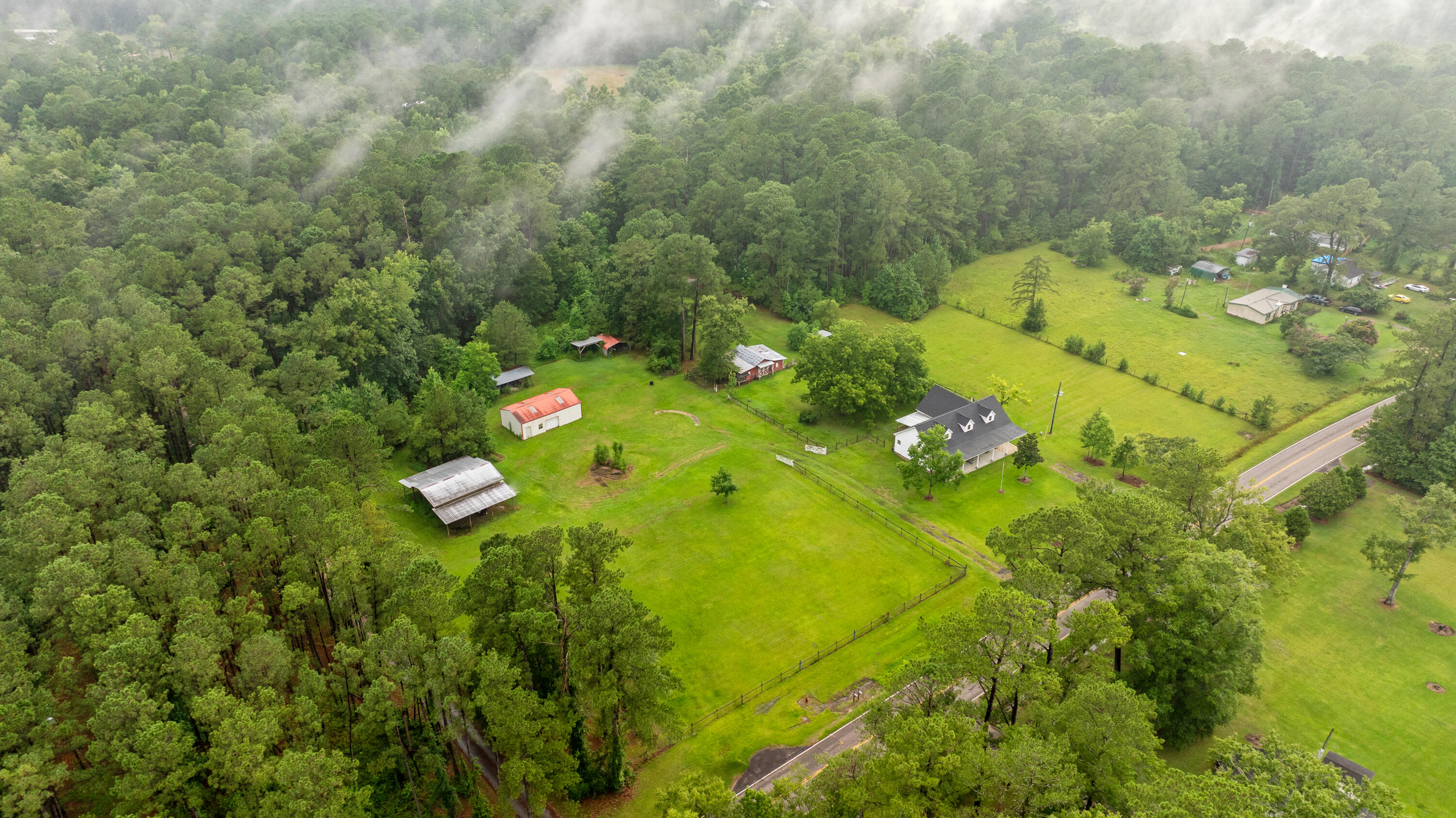 1677 French Santee Road, Jamestown