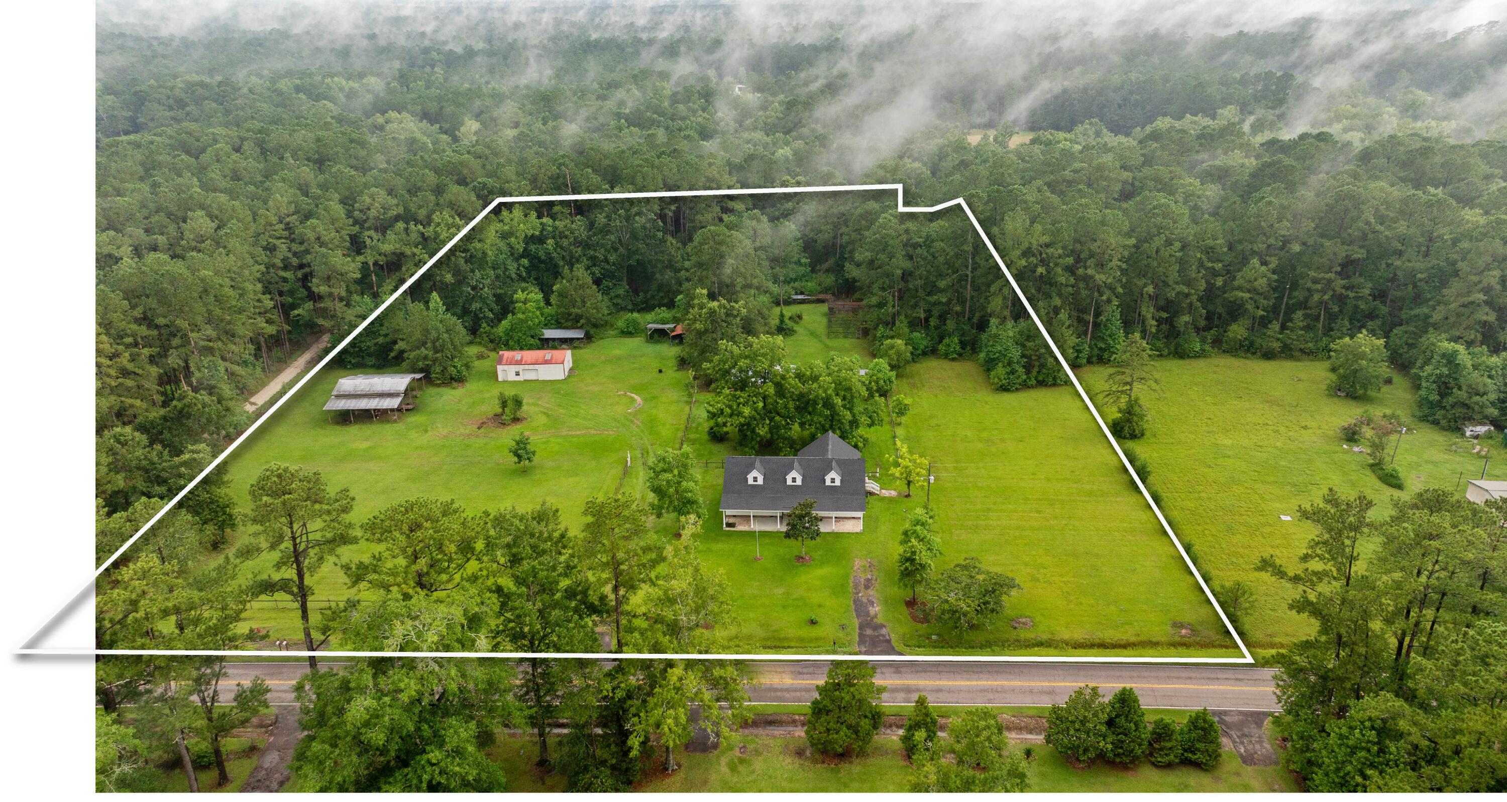 1677 French Santee Road, Jamestown