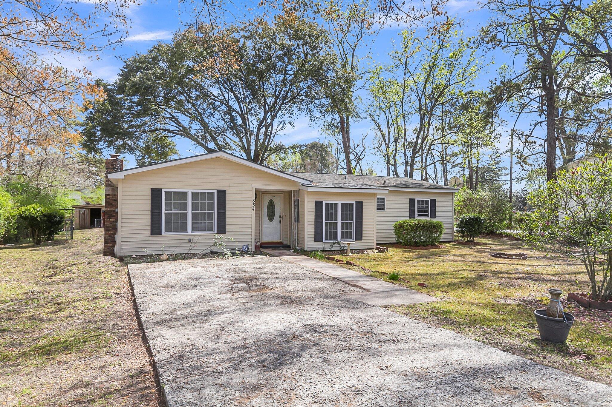834 Prince John Drive