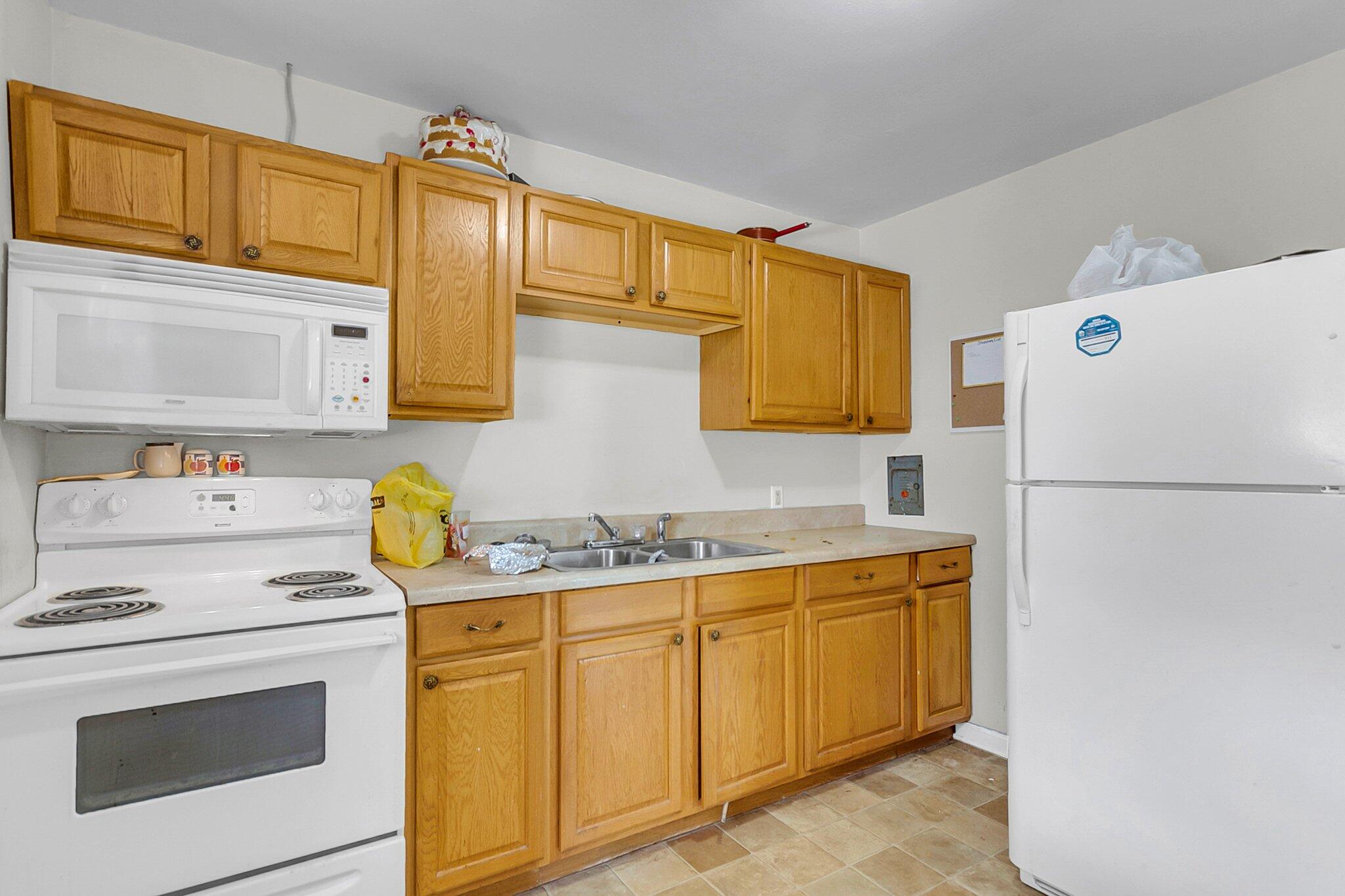 834 Prince John Drive