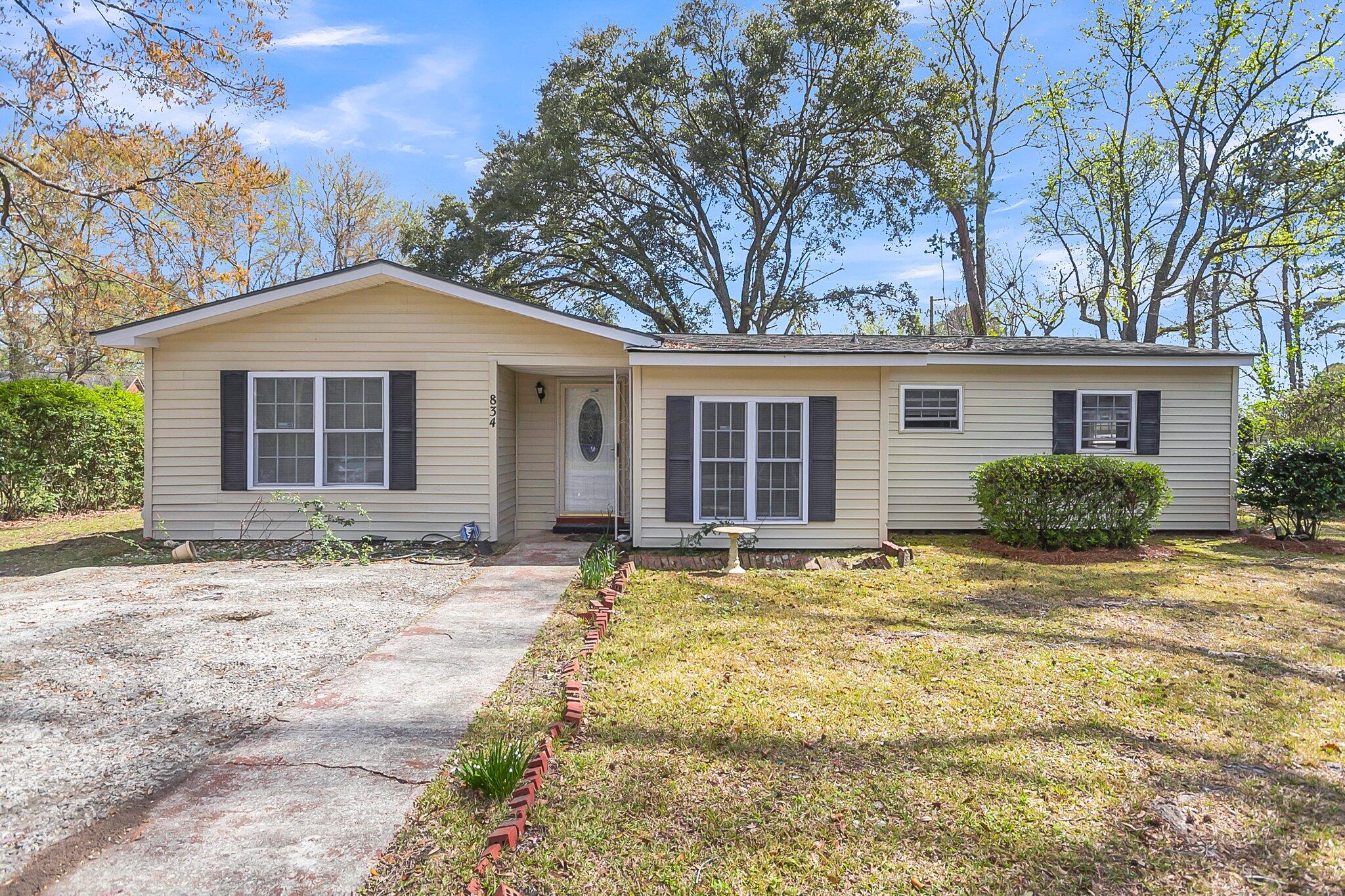 834 Prince John Drive