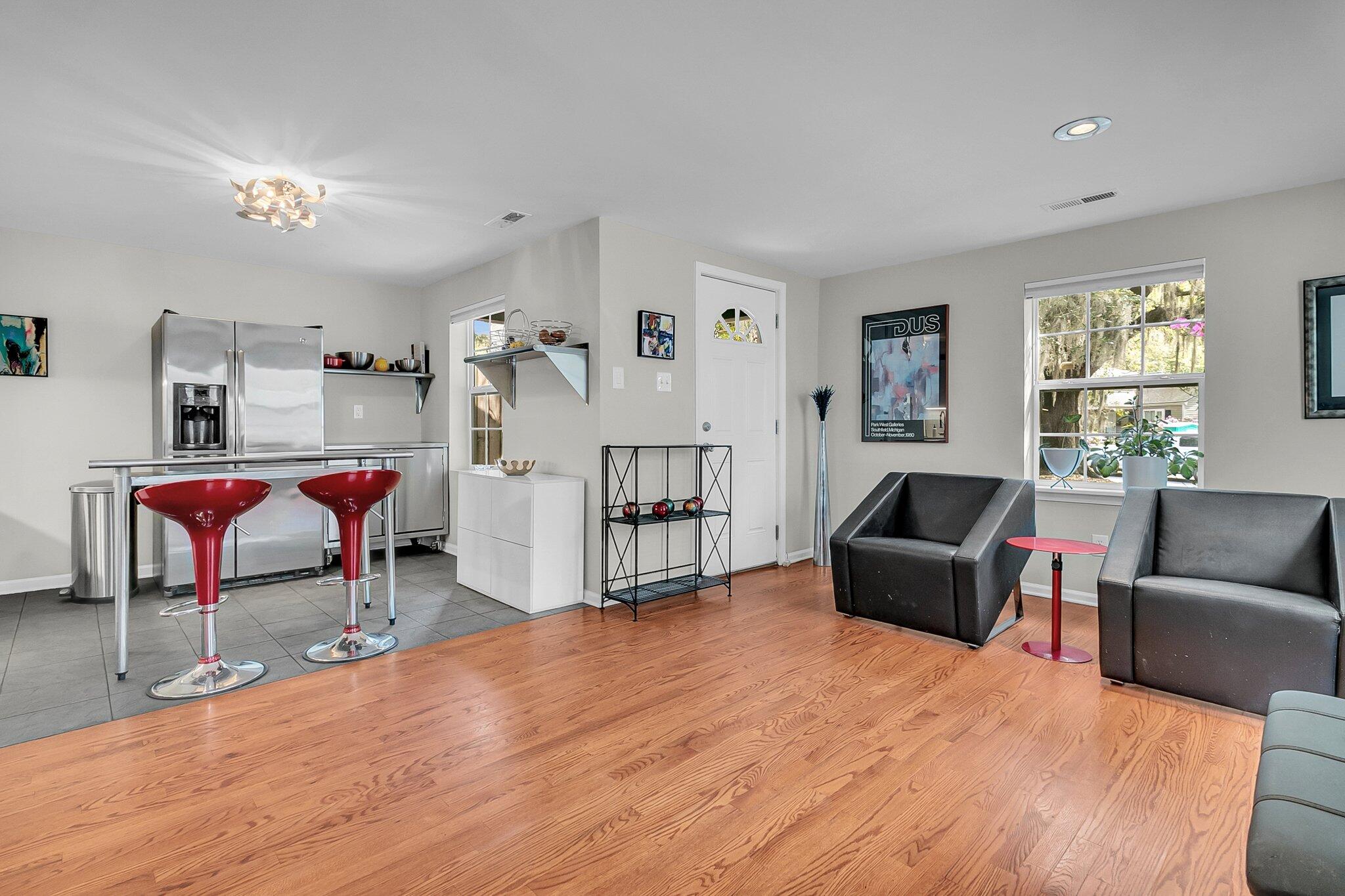 4445 Old Park Road
