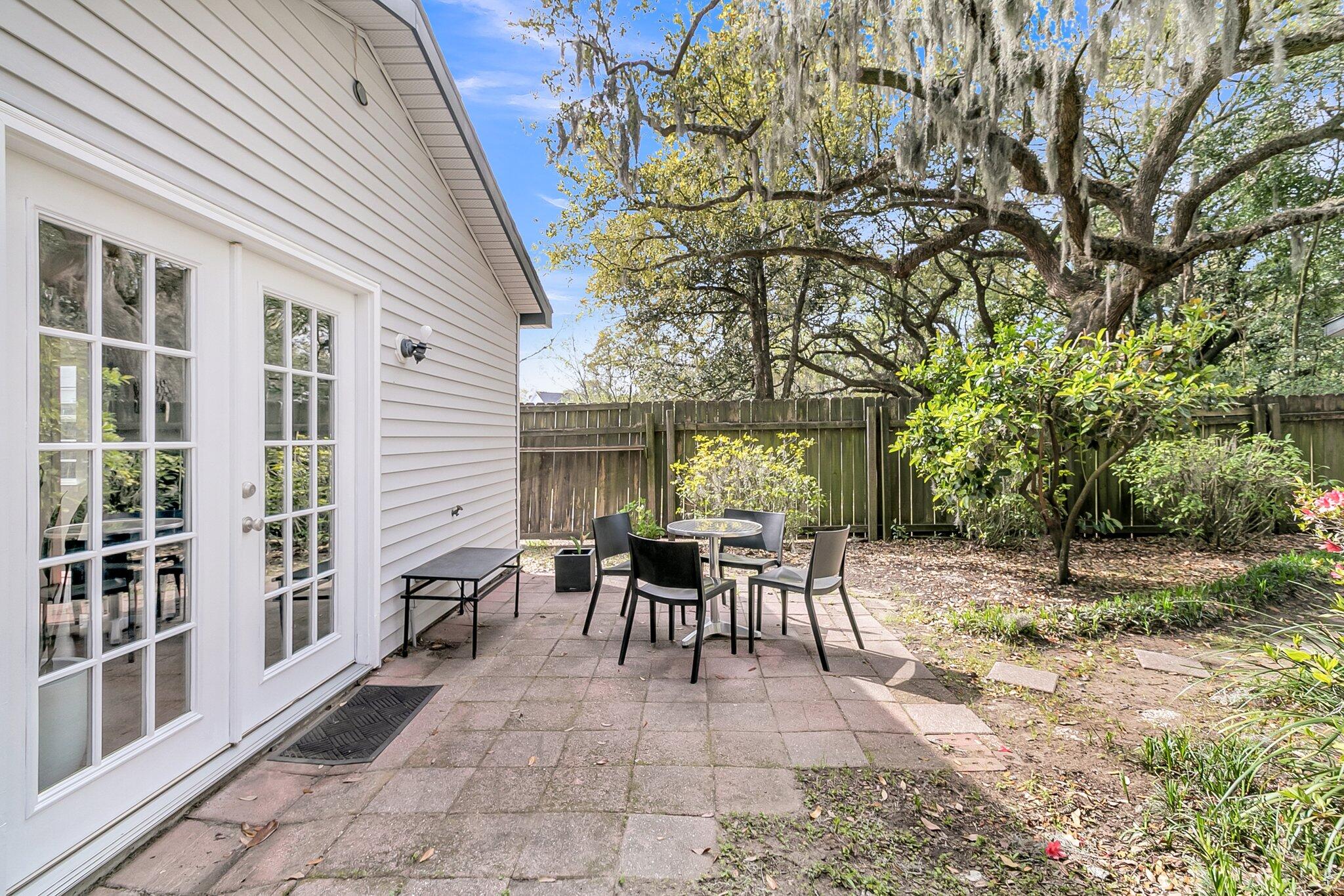 4445 Old Park Road