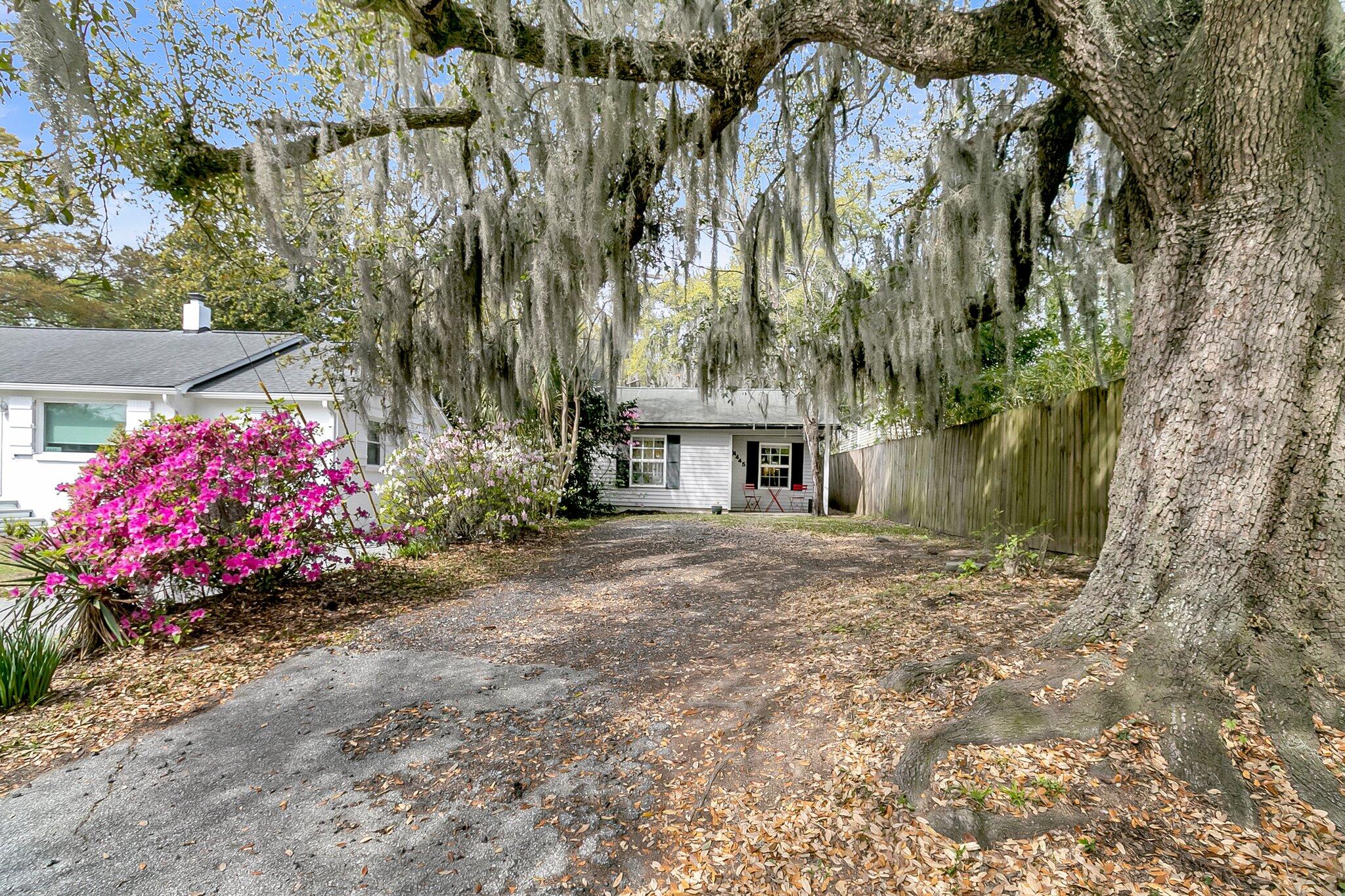4445 Old Park Road