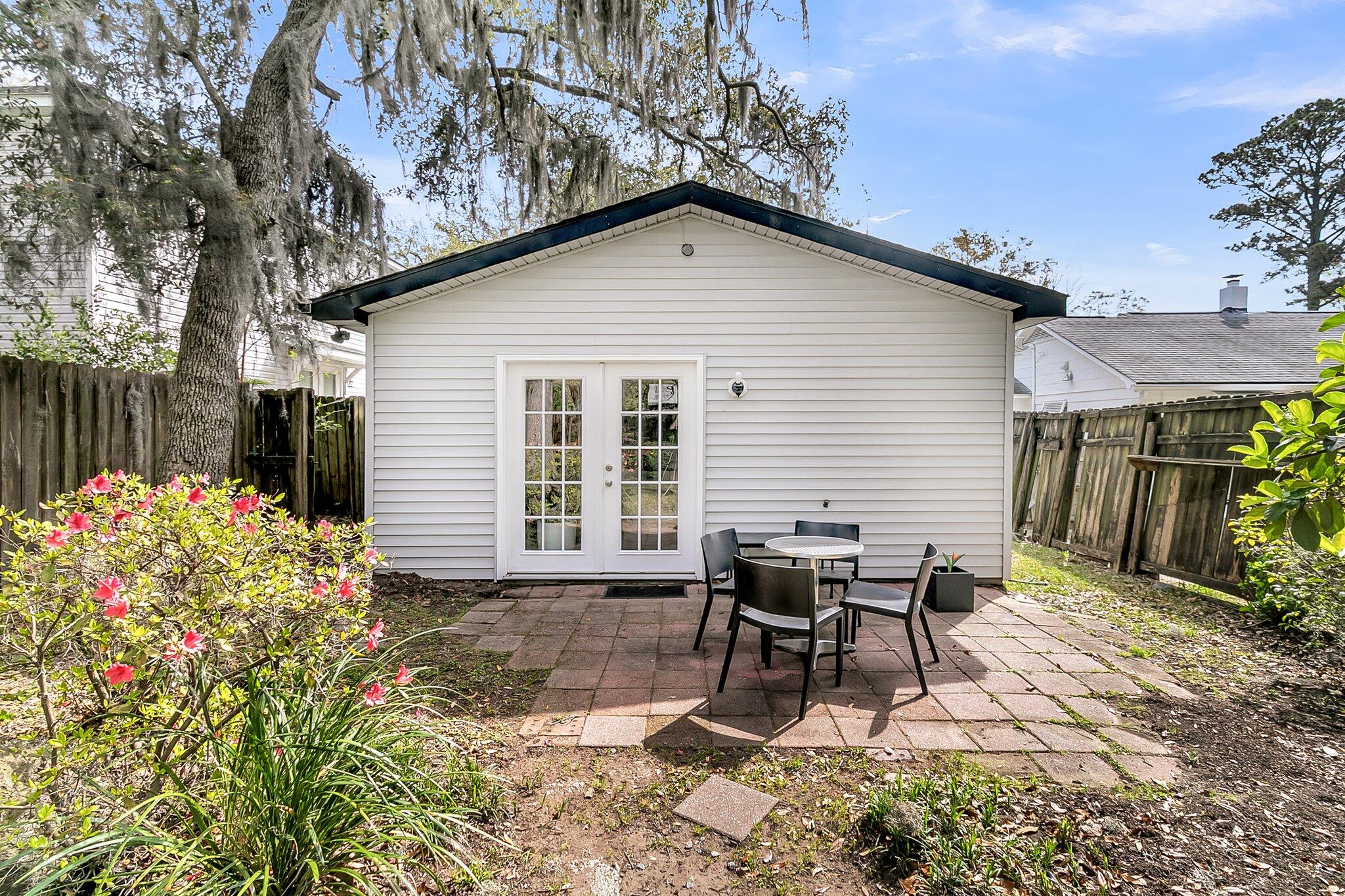 4445 Old Park Road