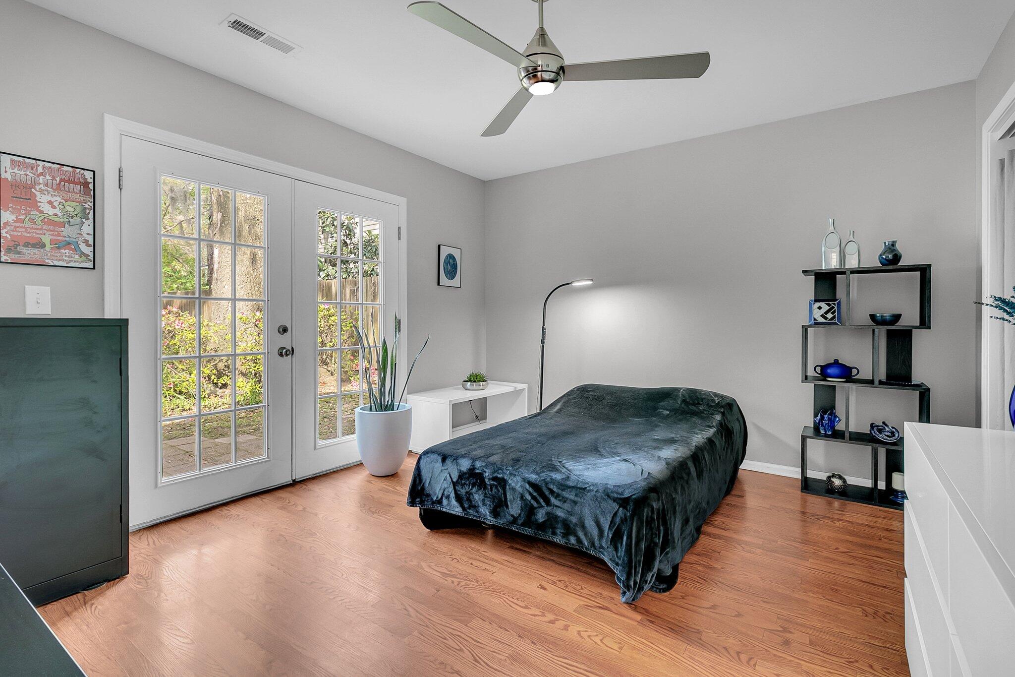 4445 Old Park Road