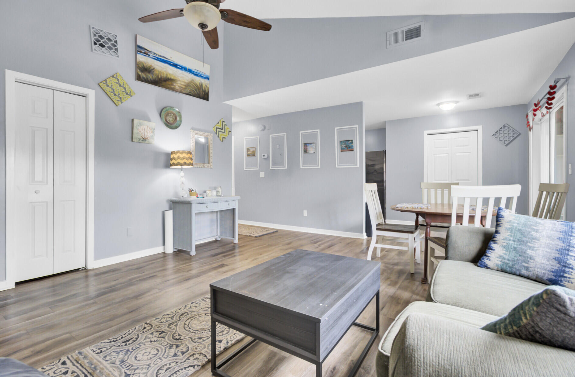 7940 Parklane Court # F, North Charleston Unit: F