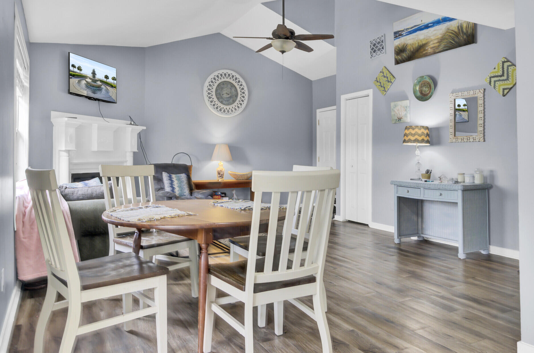 7940 Parklane Court # F, North Charleston Unit: F