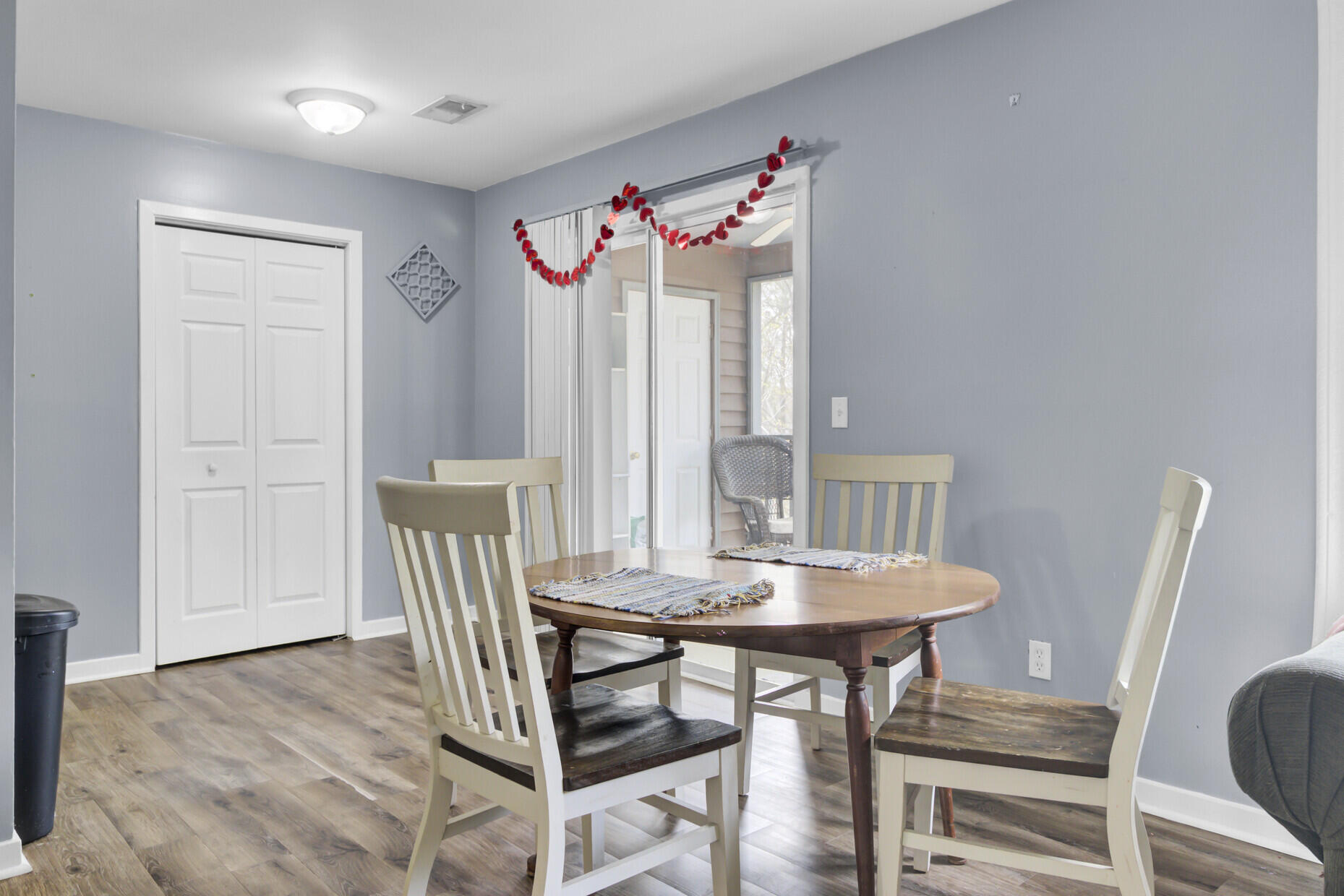 7940 Parklane Court # F, North Charleston Unit: F