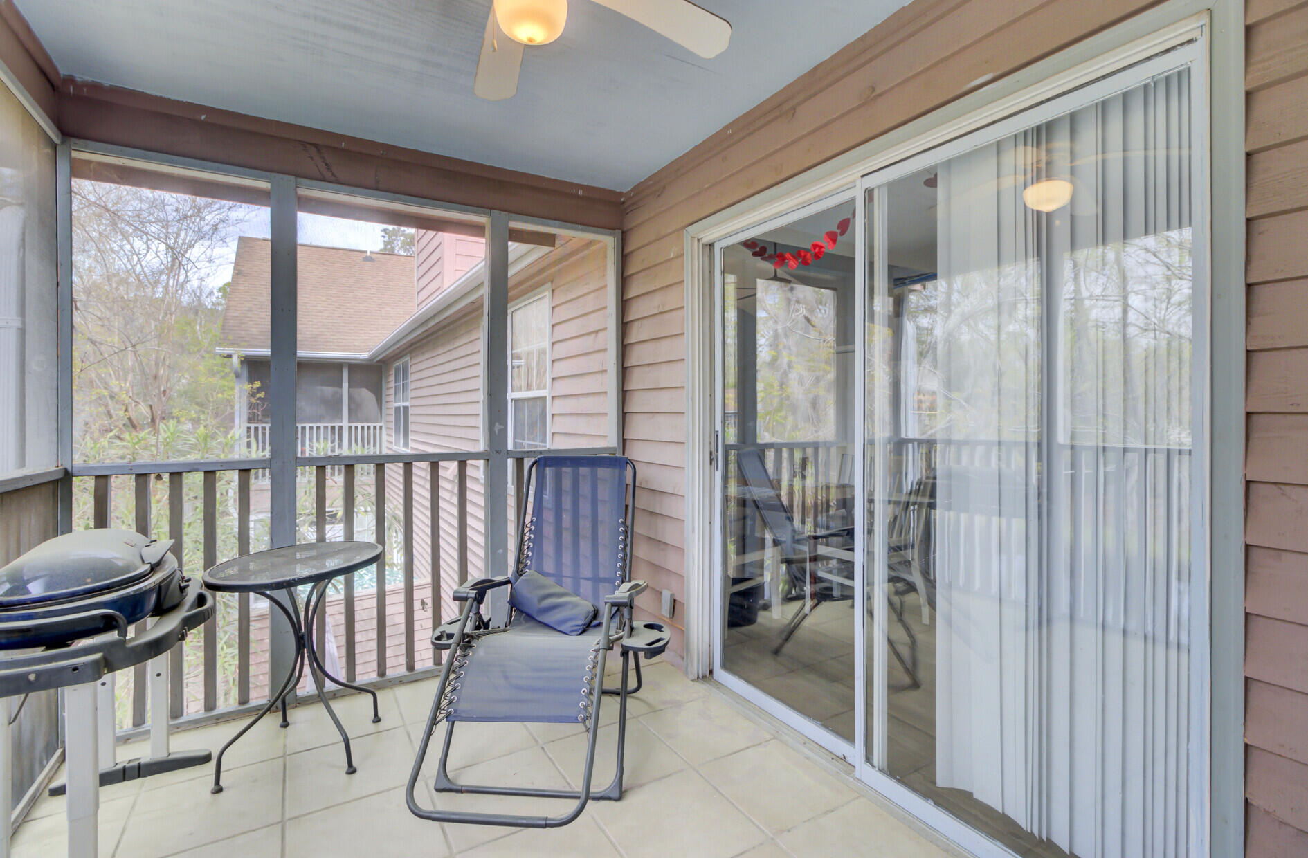 7940 Parklane Court # F, North Charleston Unit: F