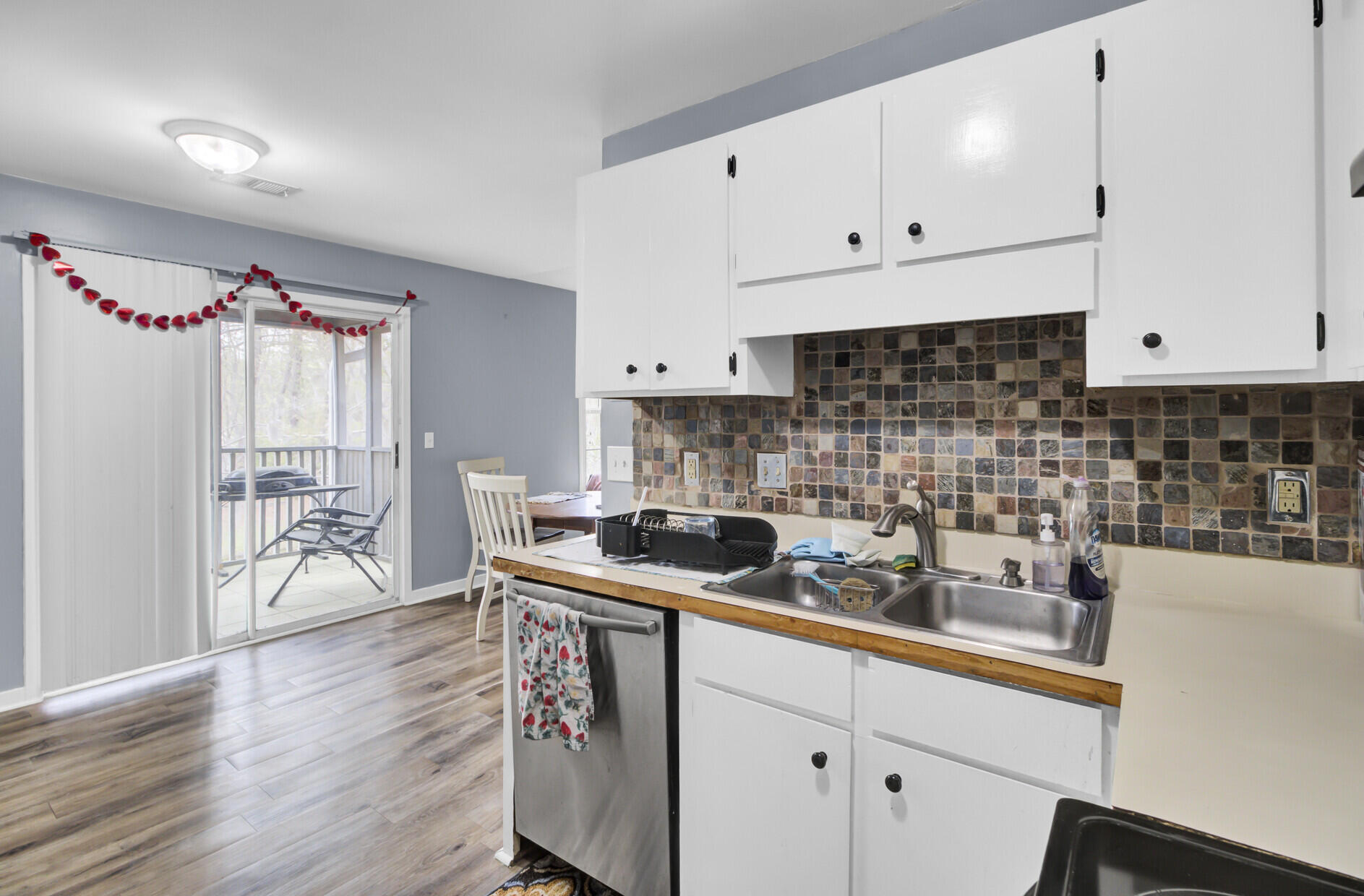 7940 Parklane Court # F, North Charleston Unit: F