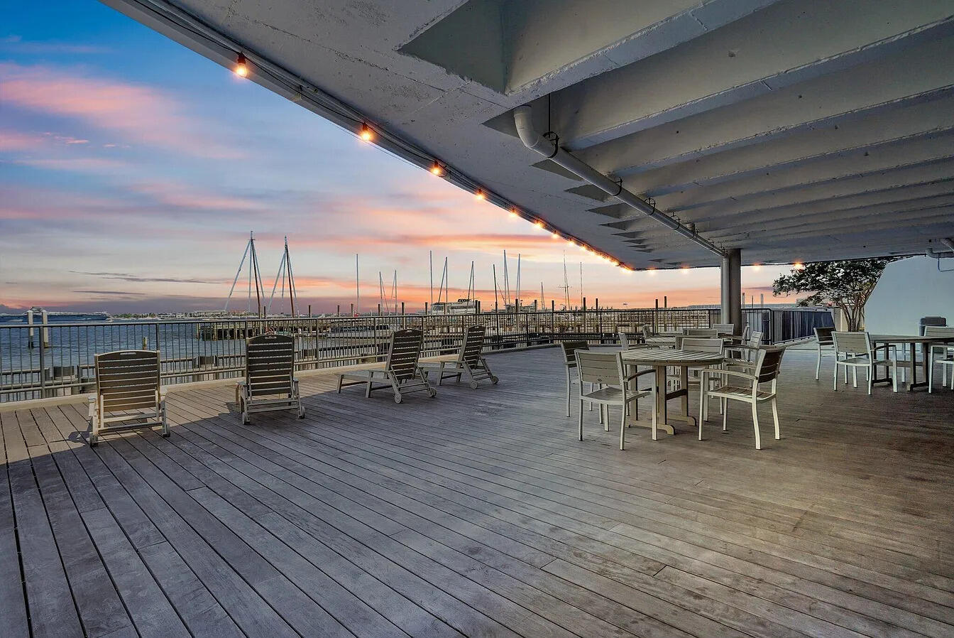 330 Concord Street # 9 Unit: Th 9