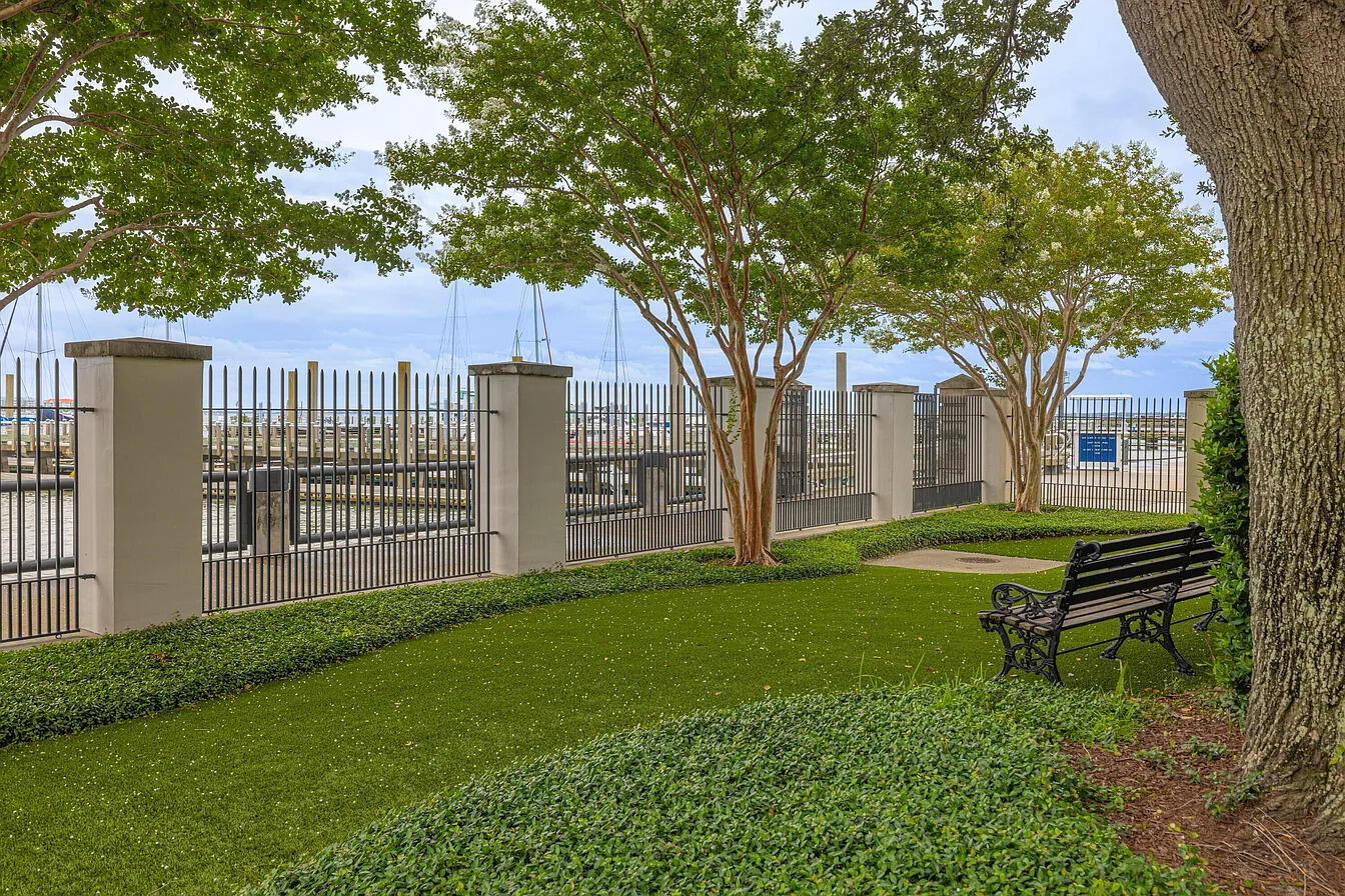 330 Concord Street # 9 Unit: Th 9