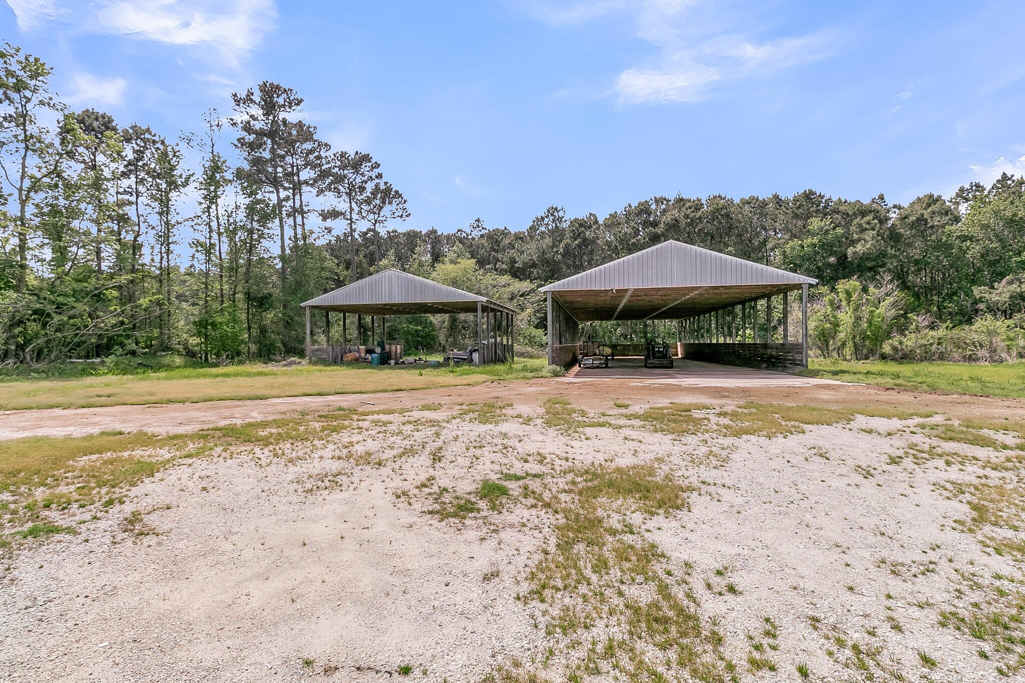 152 Traxler Road