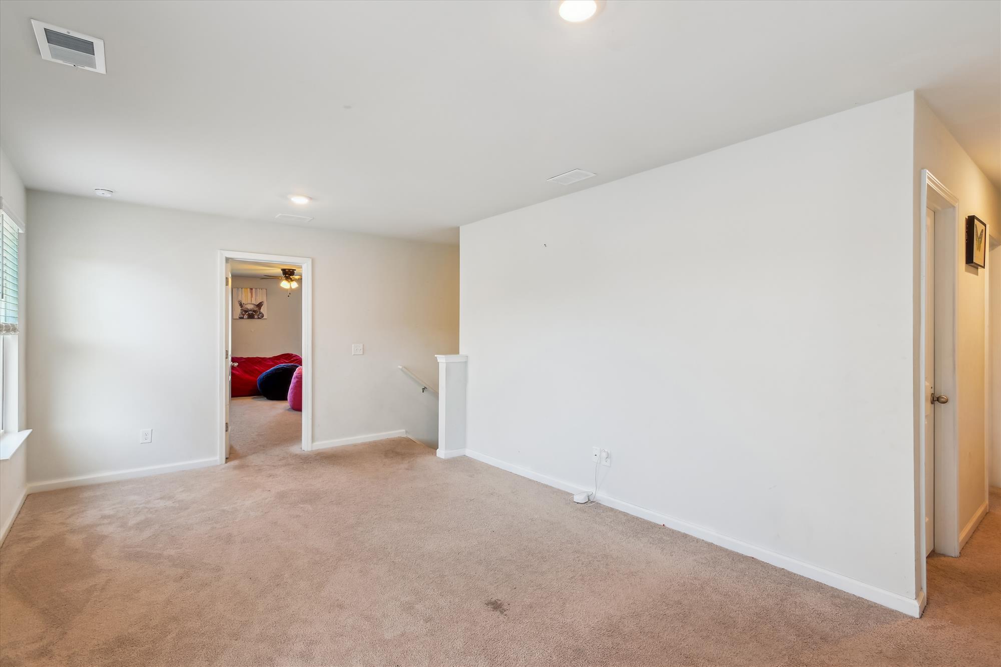 136 Pontoria Drive