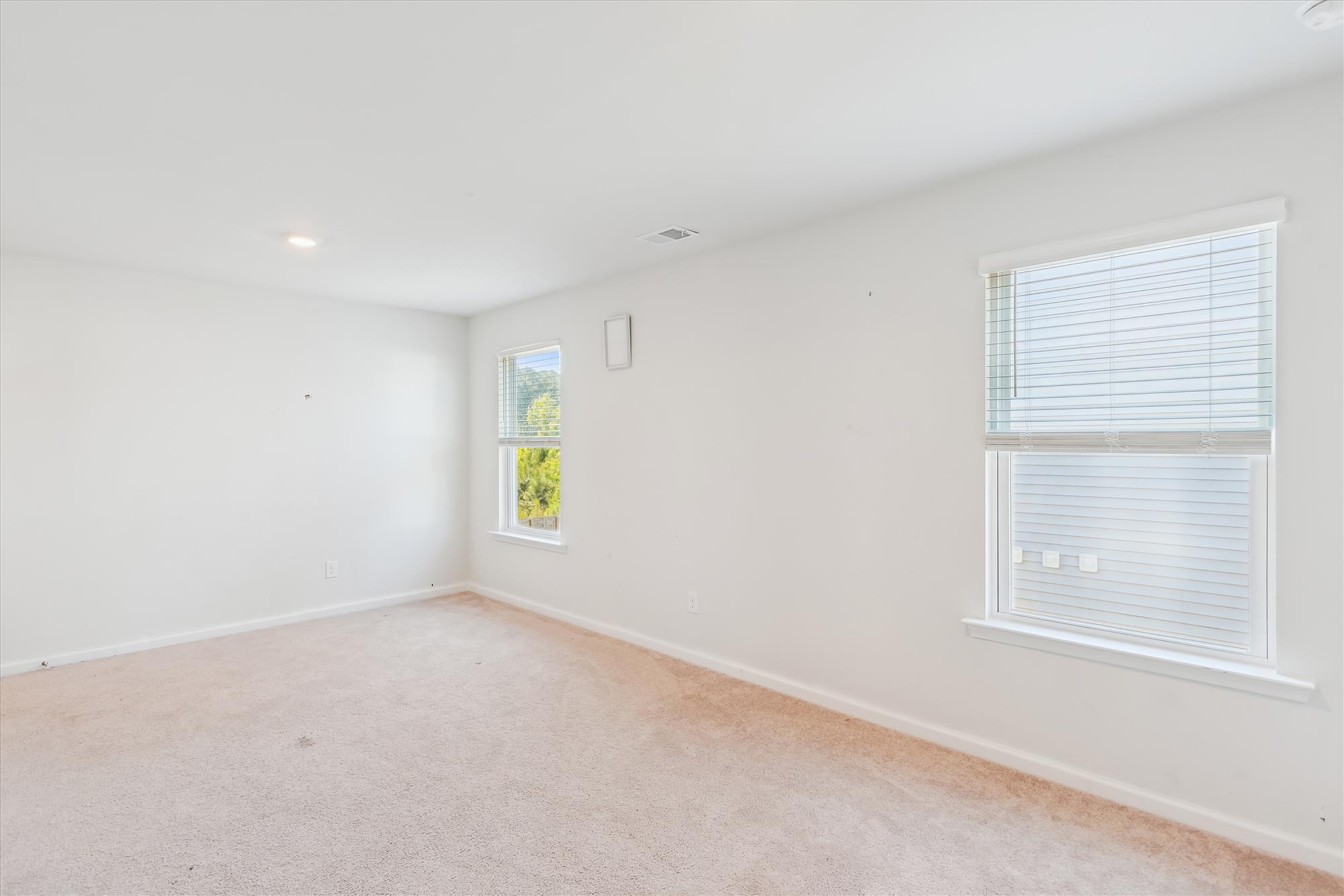 136 Pontoria Drive