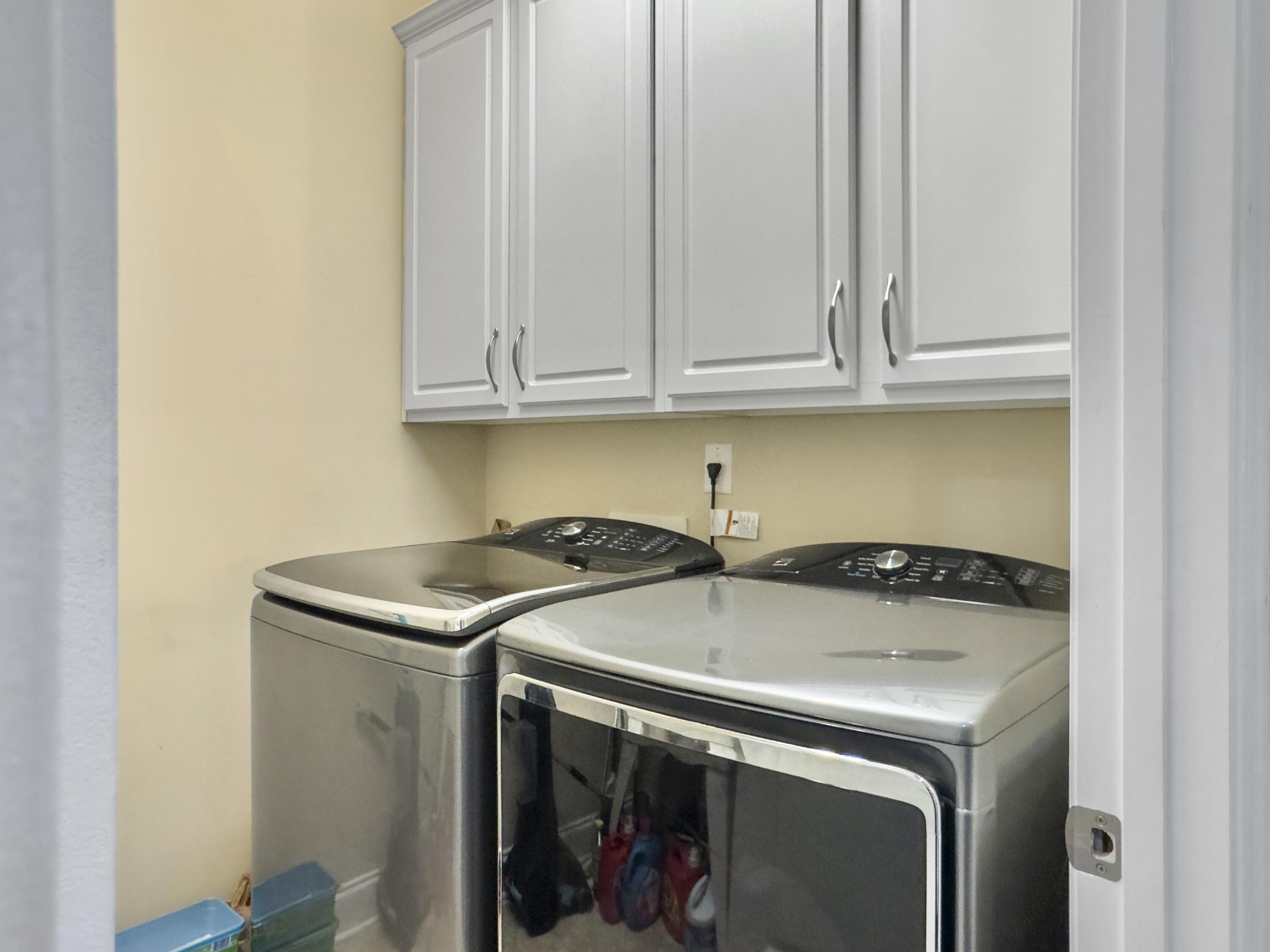 222 Village Stone Circle, Summerville